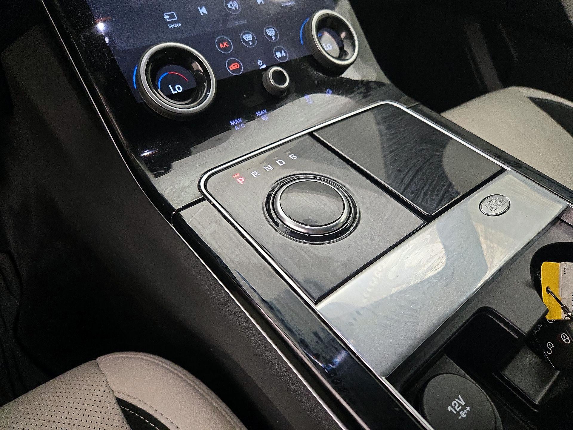Thumbnail: 2020 Land Rover Range Rover Velar - 18