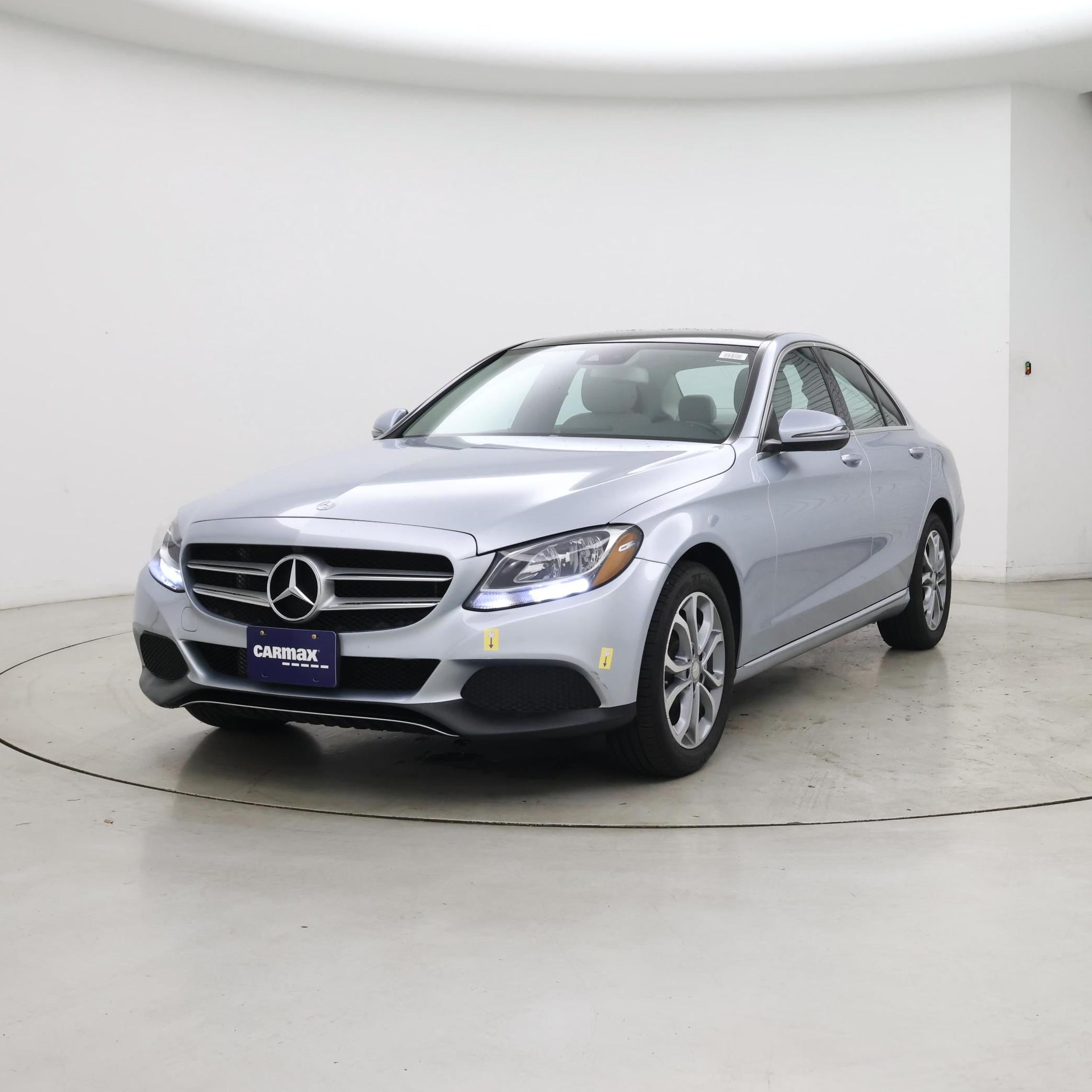 Thumbnail: 2017 Mercedes-Benz C-Class - 4