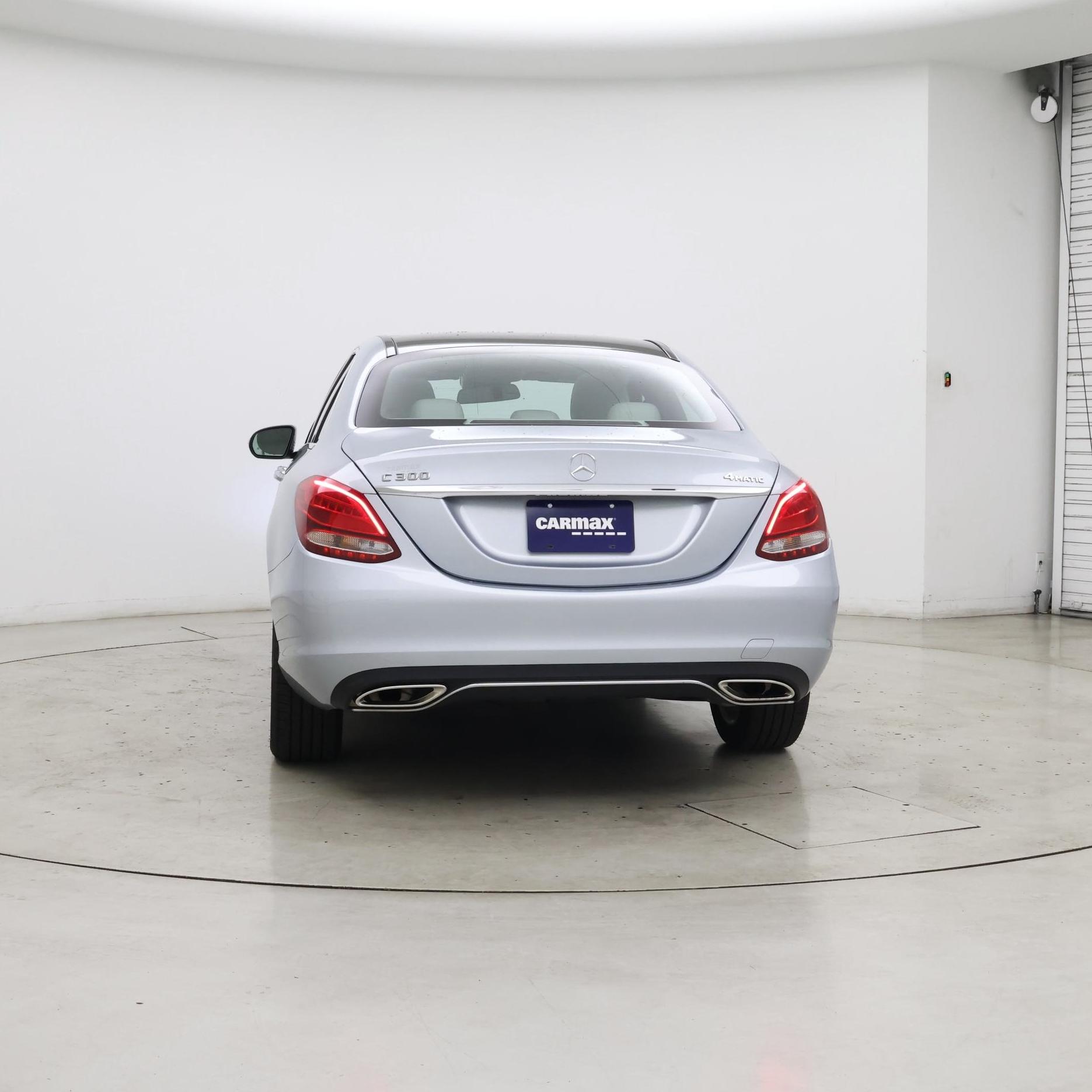 Thumbnail: 2017 Mercedes-Benz C-Class - 6