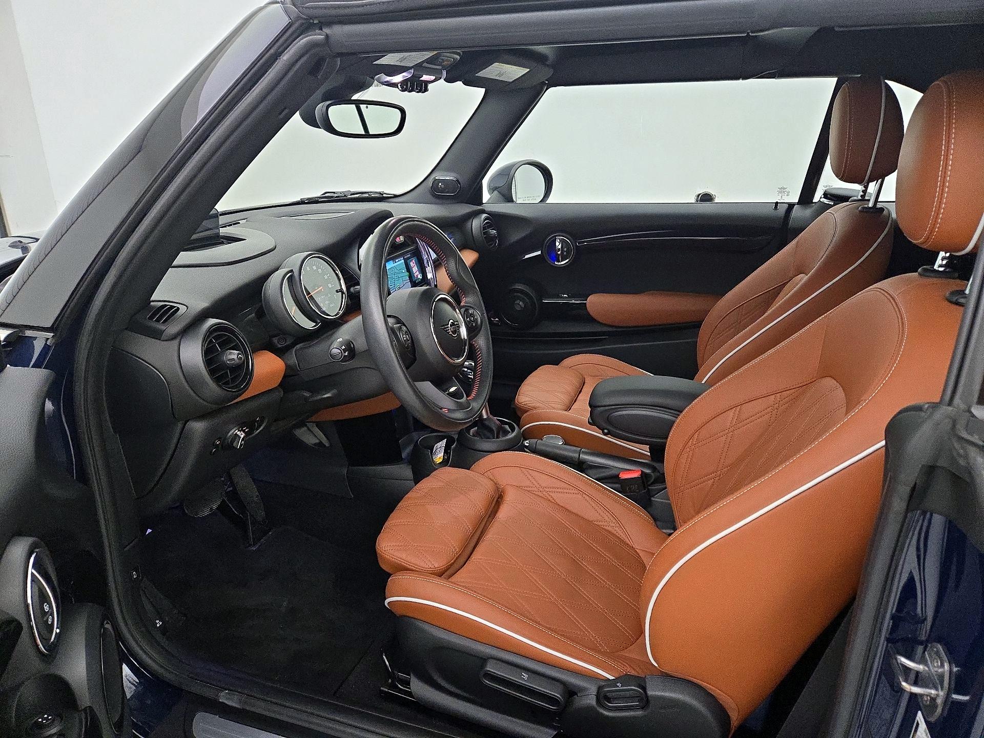 Thumbnail: 2019 MINI Cooper - 11