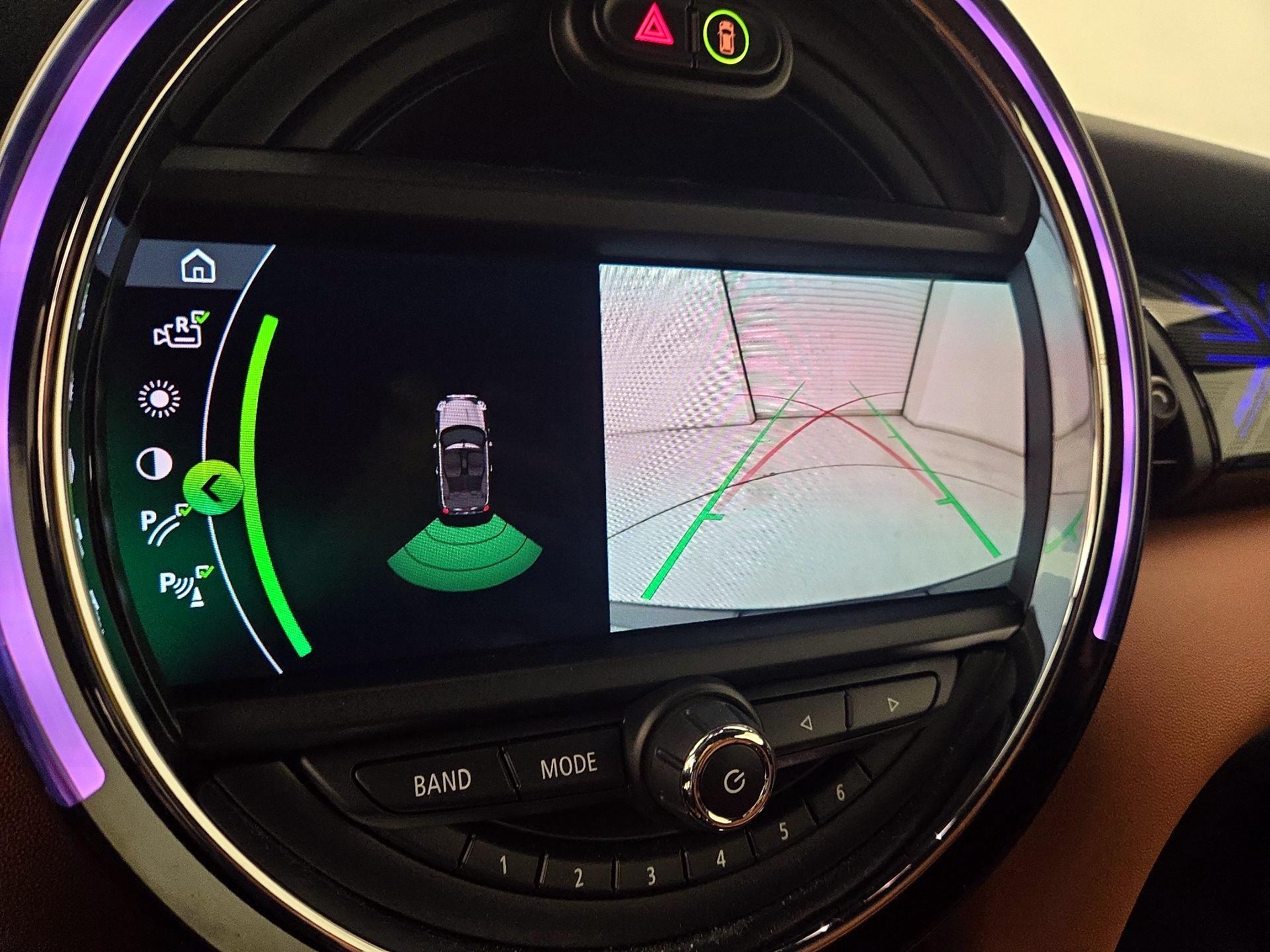 Thumbnail: 2019 MINI Cooper - 15