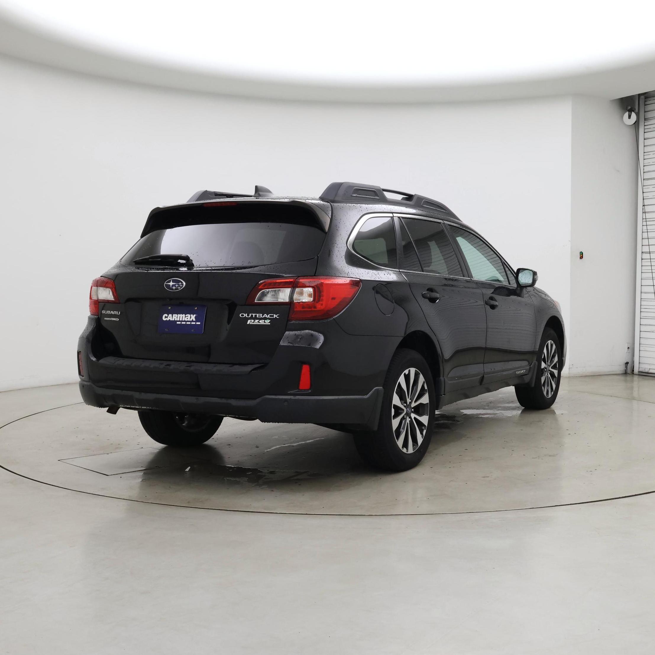 Thumbnail: 2017 Subaru Outback - 8