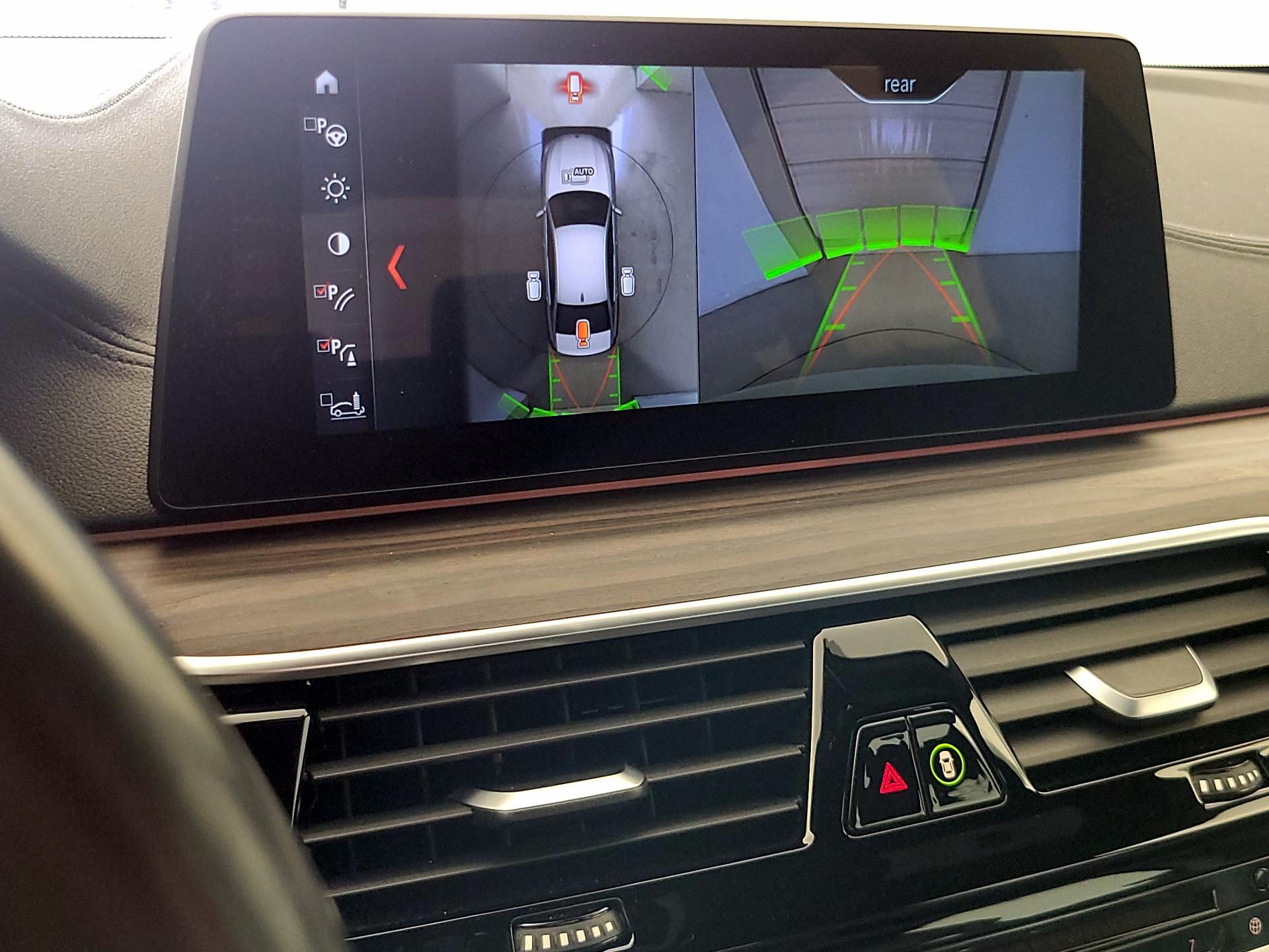 Thumbnail: 2017 BMW 5 Series - 15