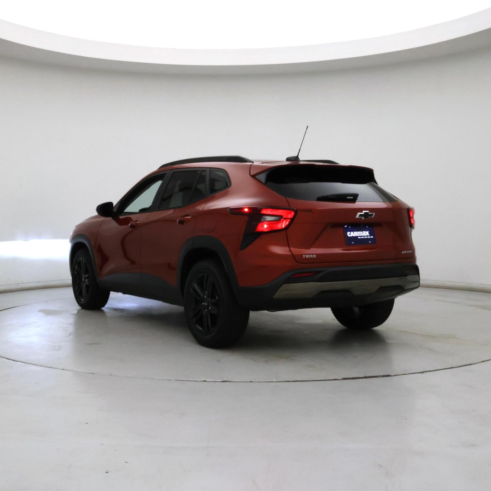 Thumbnail: 2024 Chevrolet Trax - 2