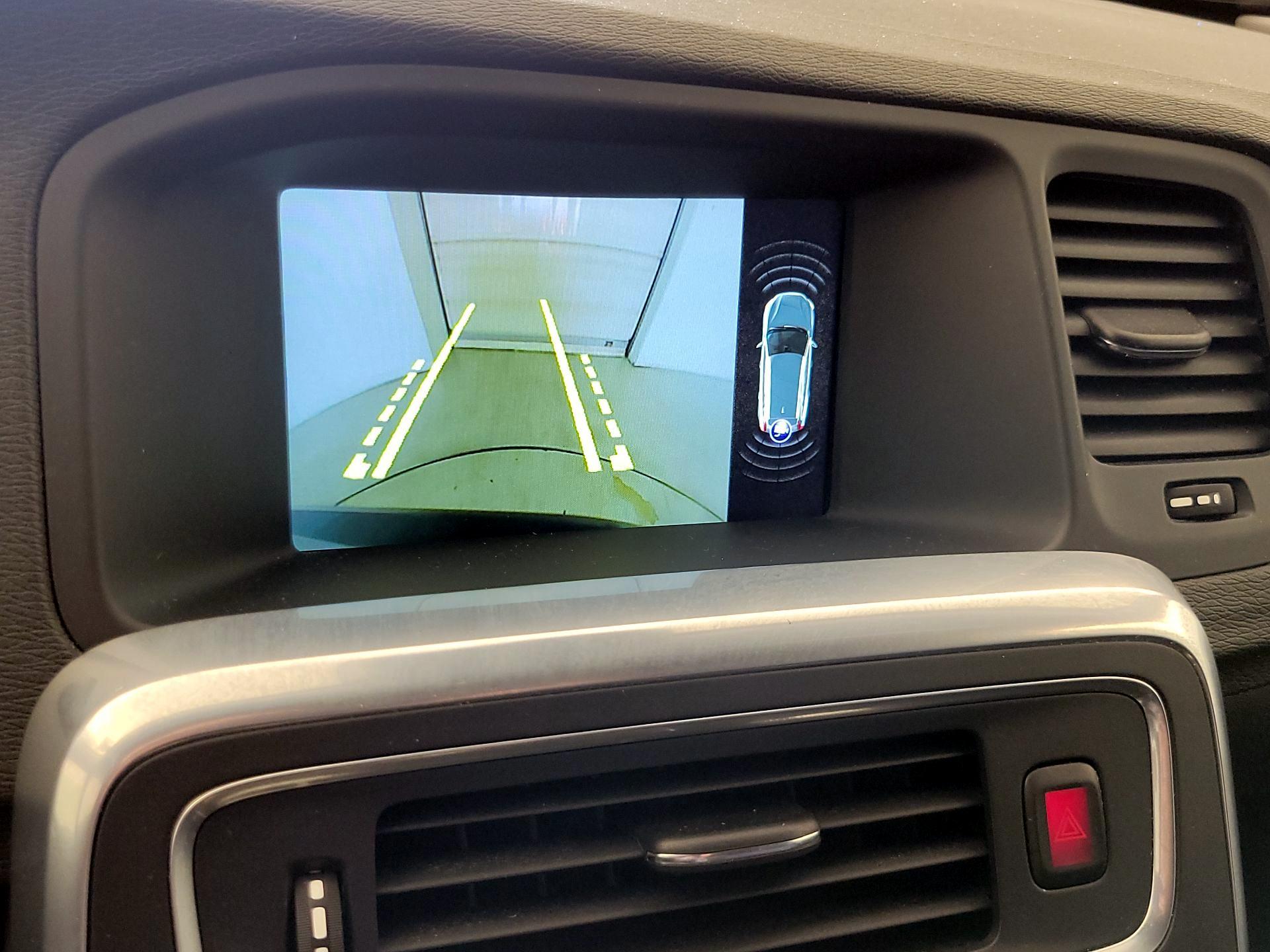 Thumbnail: 2016 Volvo S60 - 14