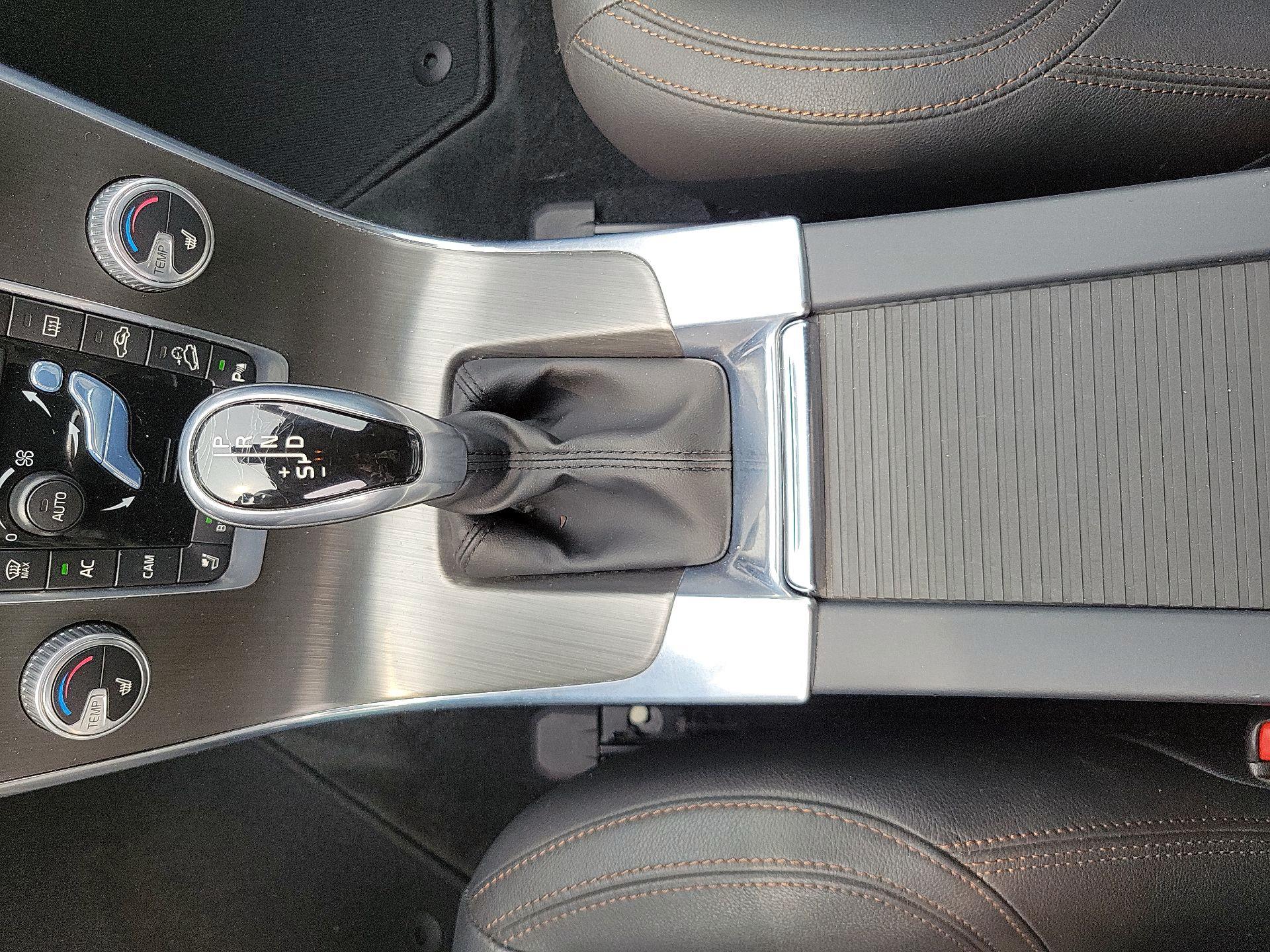 Thumbnail: 2016 Volvo S60 - 17