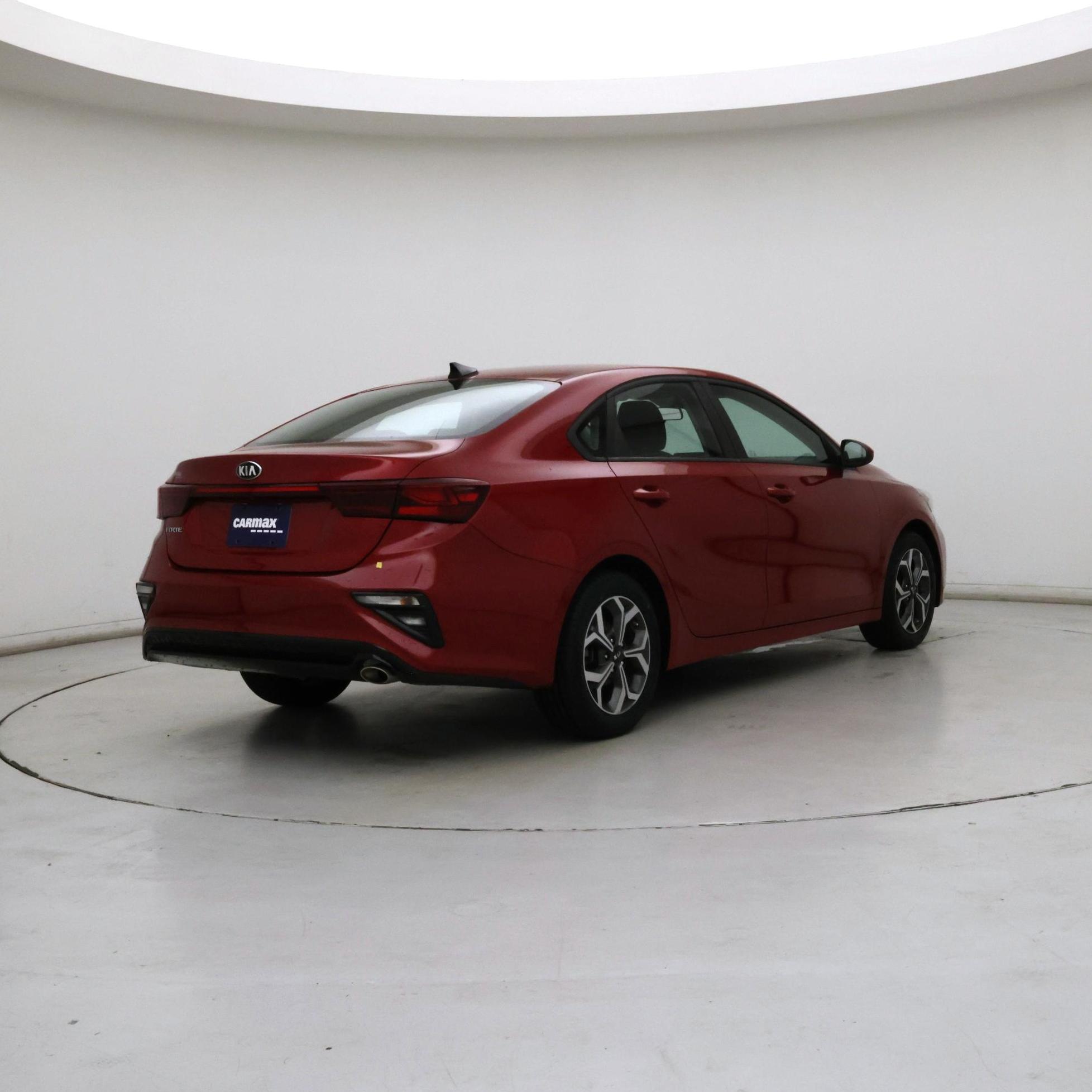 Thumbnail: 2019 Kia Forte - 8