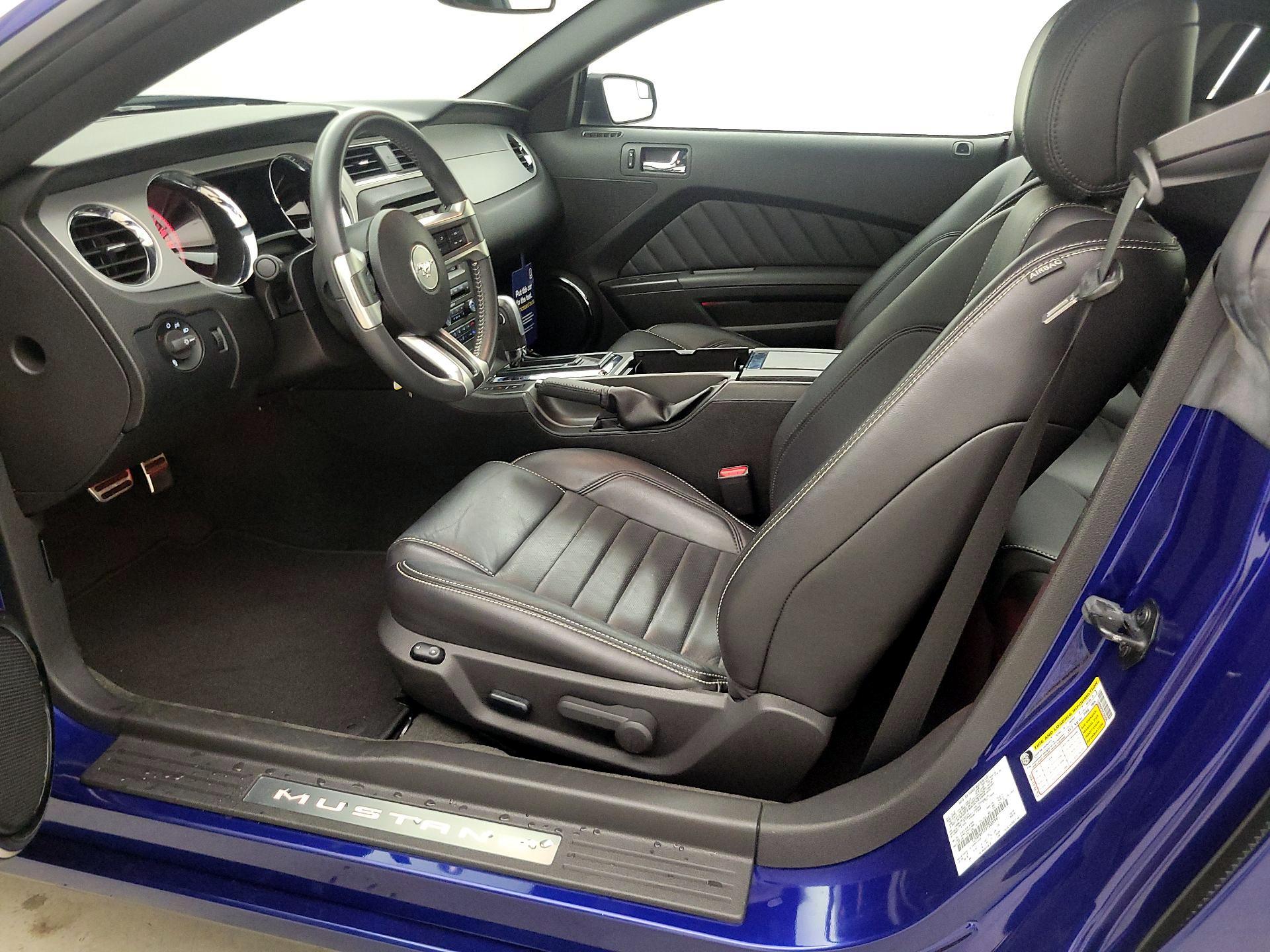 Thumbnail: 2013 Ford Mustang - 11