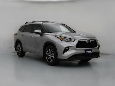 Silver 2020 Toyota Highlander XLE