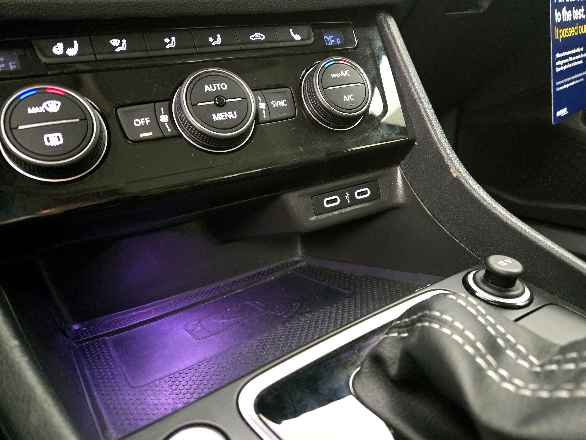 Thumbnail: 2021 Volkswagen Jetta - 18
