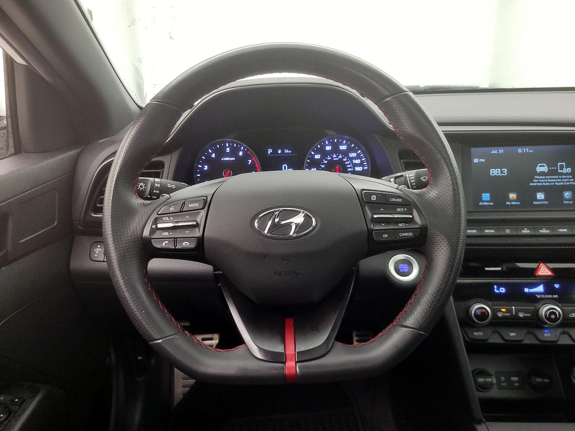 Thumbnail: 2020 Hyundai Elantra - 10