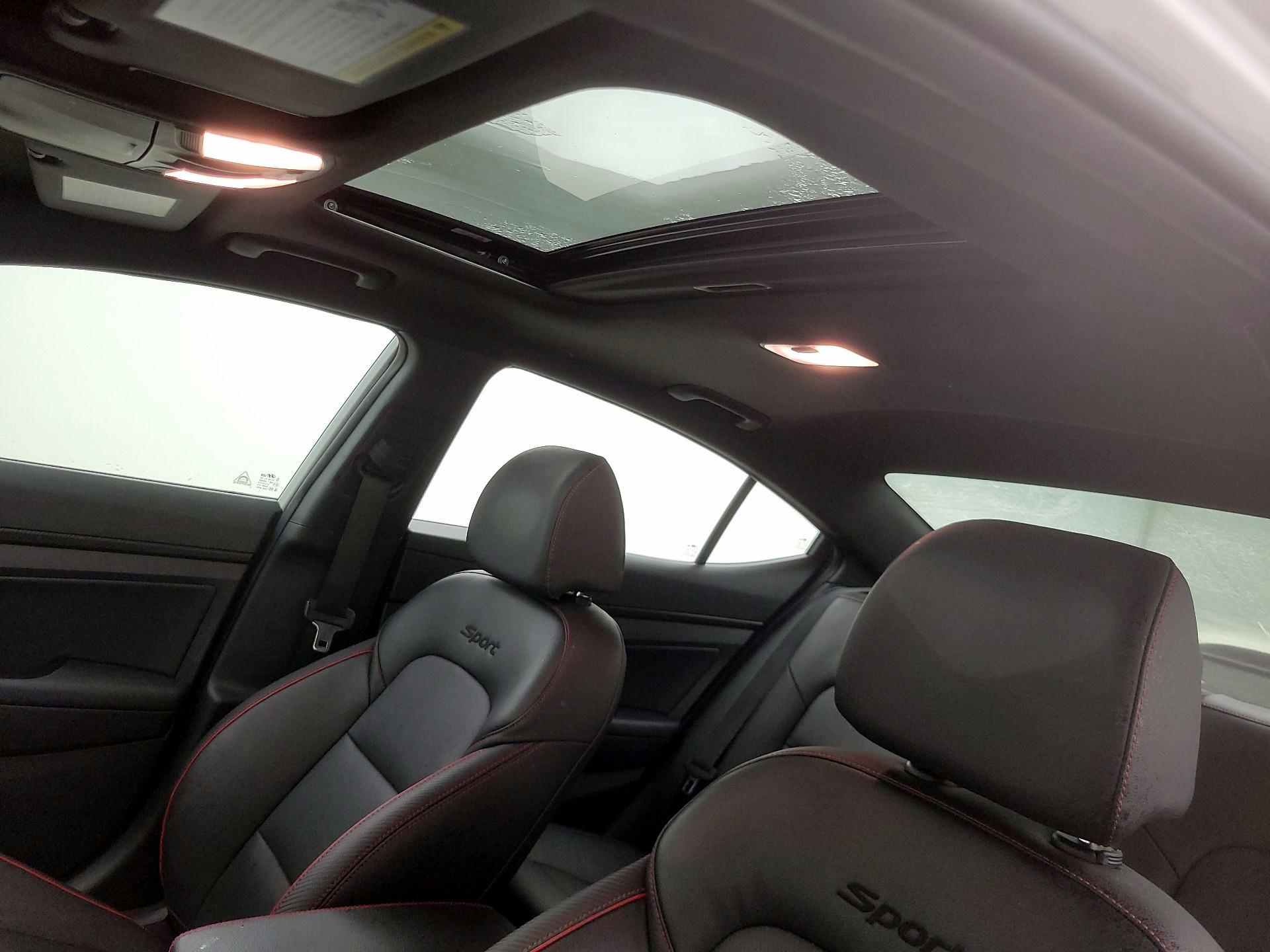 Thumbnail: 2020 Hyundai Elantra - 19