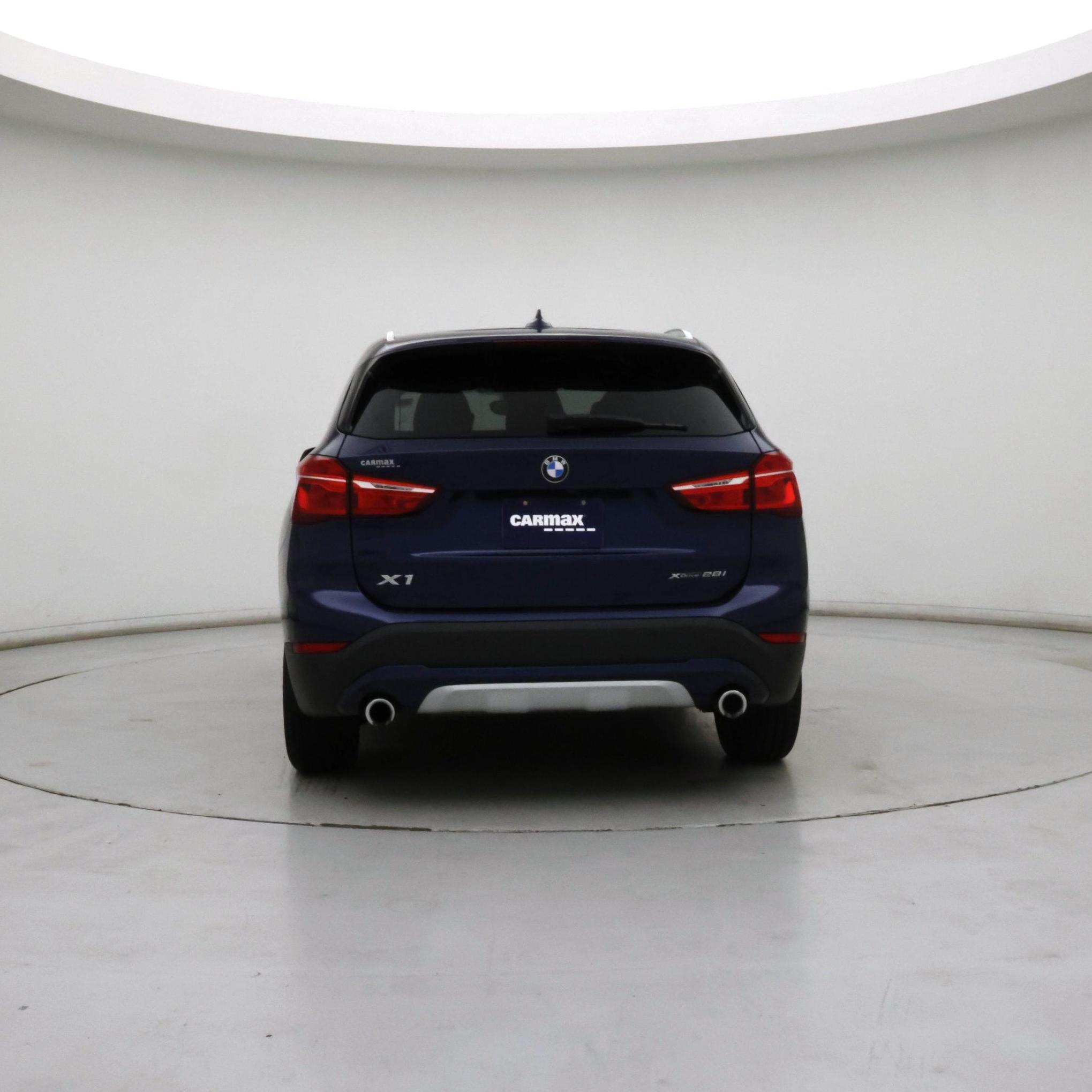 Thumbnail: 2020 BMW X1 - 6