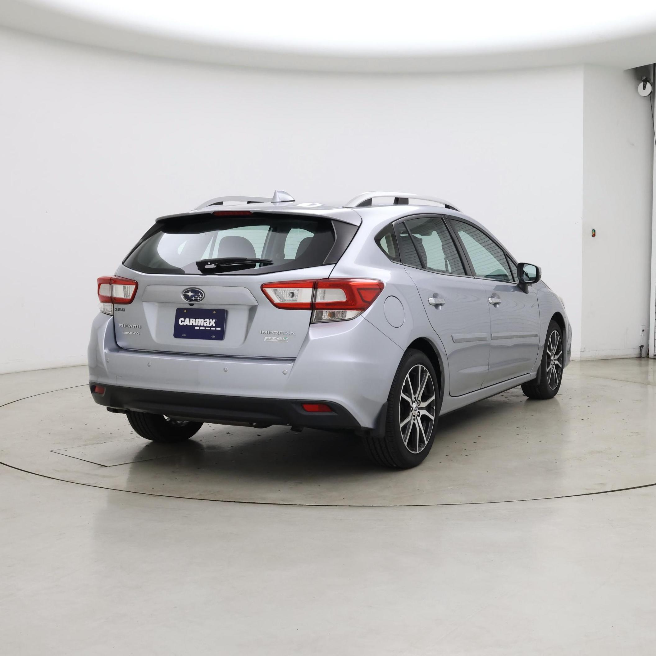 Thumbnail: 2017 Subaru Impreza - 8
