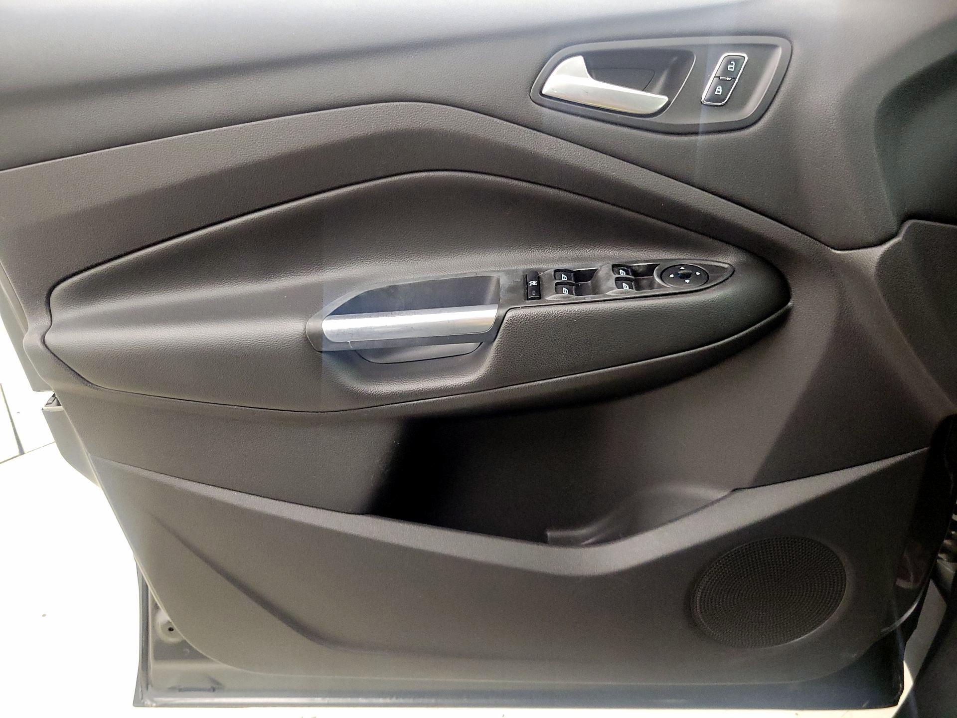 Thumbnail: 2015 Ford Escape - 12