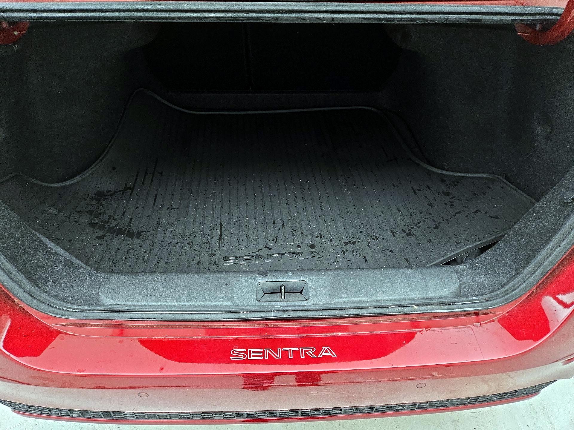 Thumbnail: 2020 Nissan Sentra - 20
