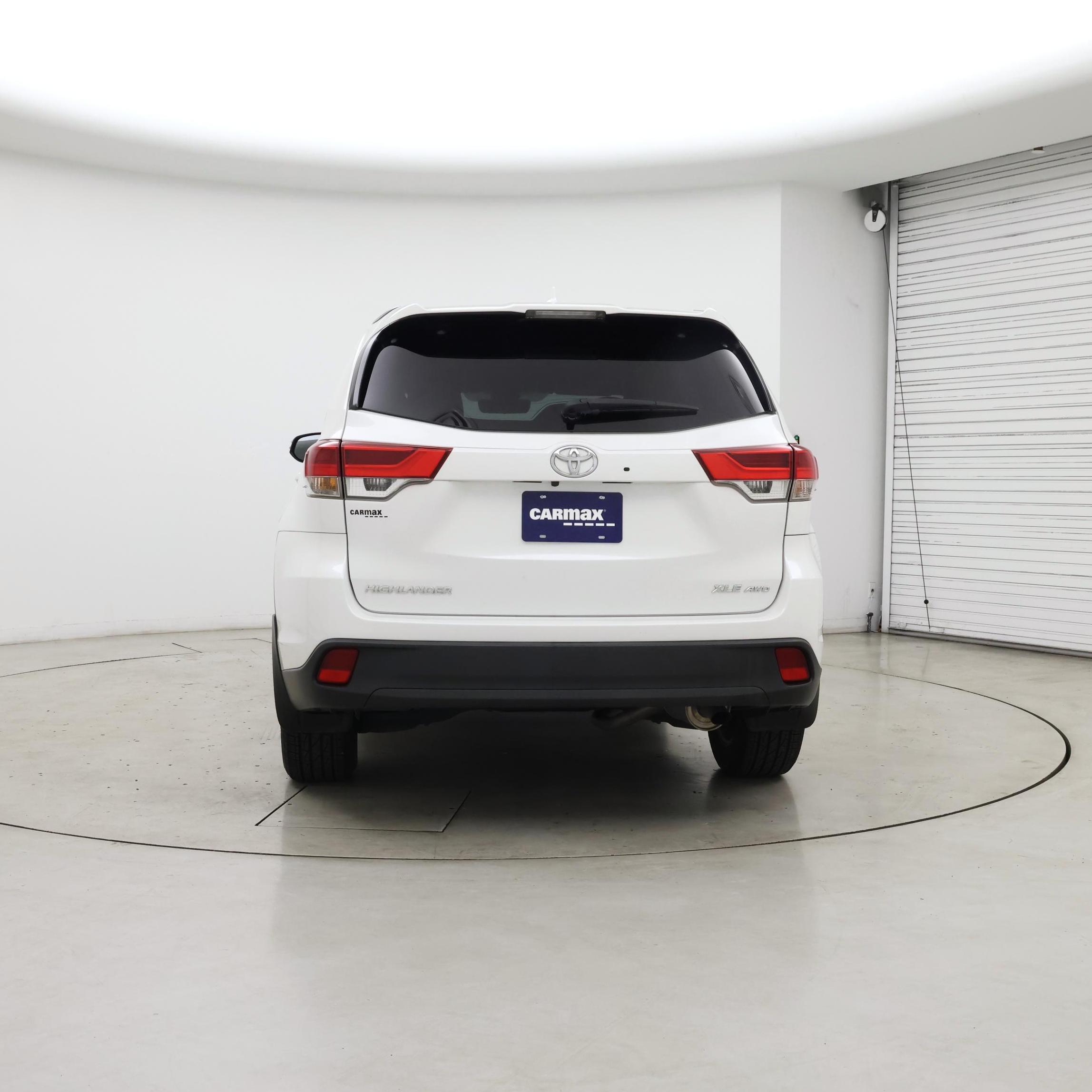 Thumbnail: 2018 Toyota Highlander - 6