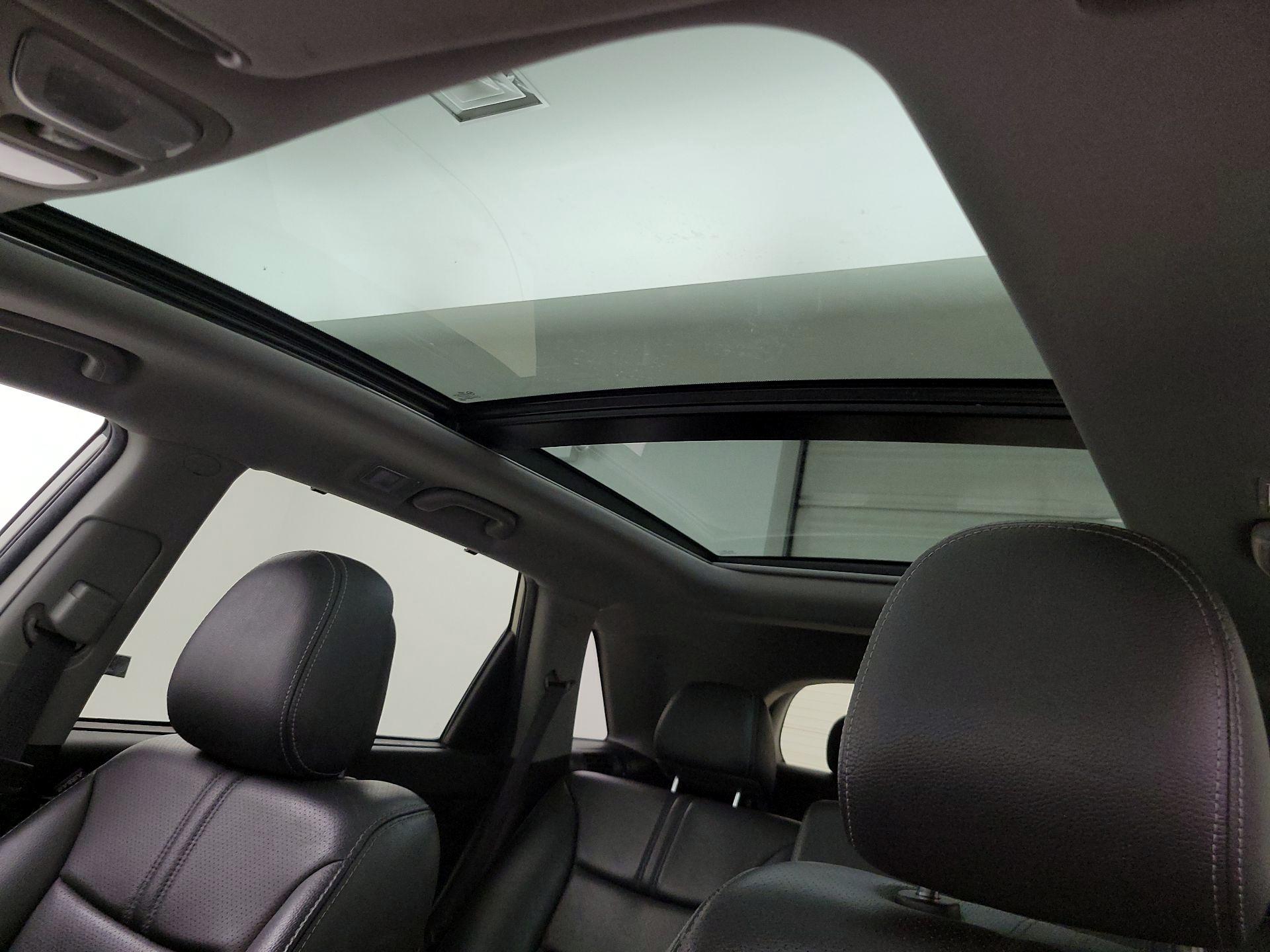 Thumbnail: 2015 Kia Sorento - 20