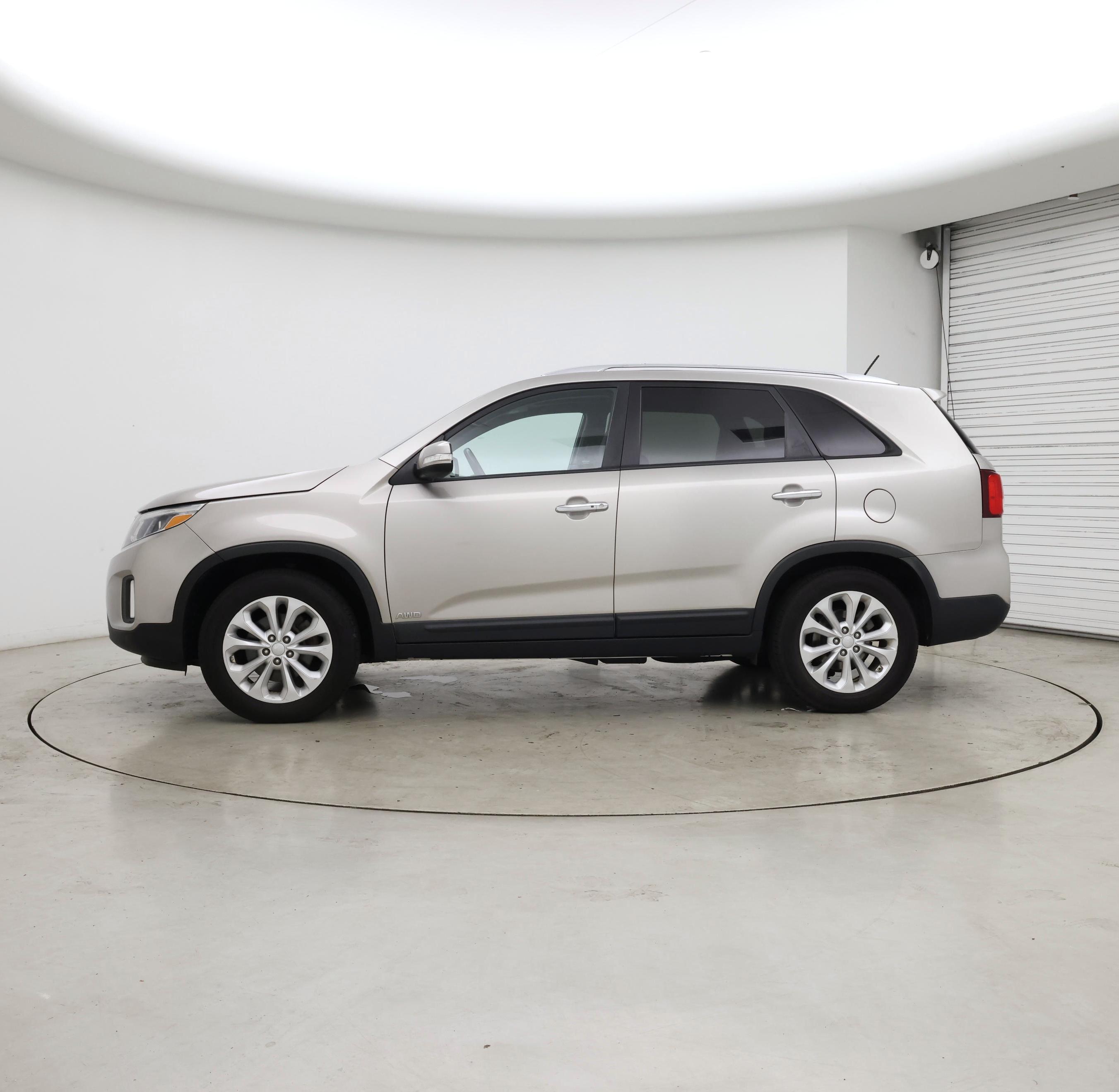 Thumbnail: 2015 Kia Sorento - 3