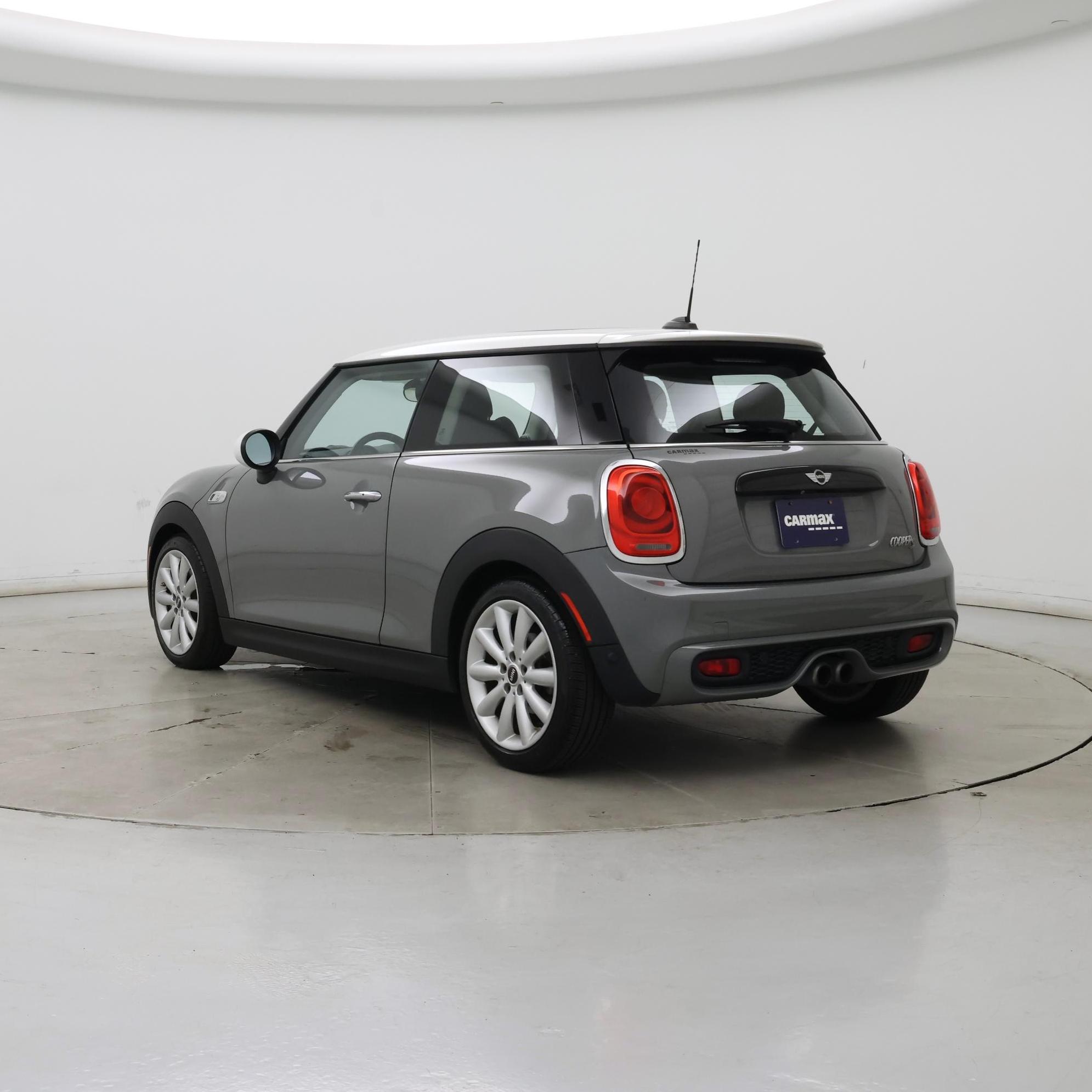 Thumbnail: 2018 MINI Cooper Hardtop - 2