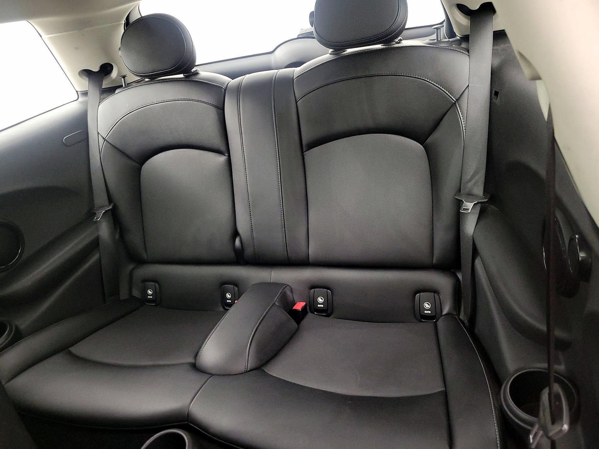 Thumbnail: 2018 MINI Cooper Hardtop - 20