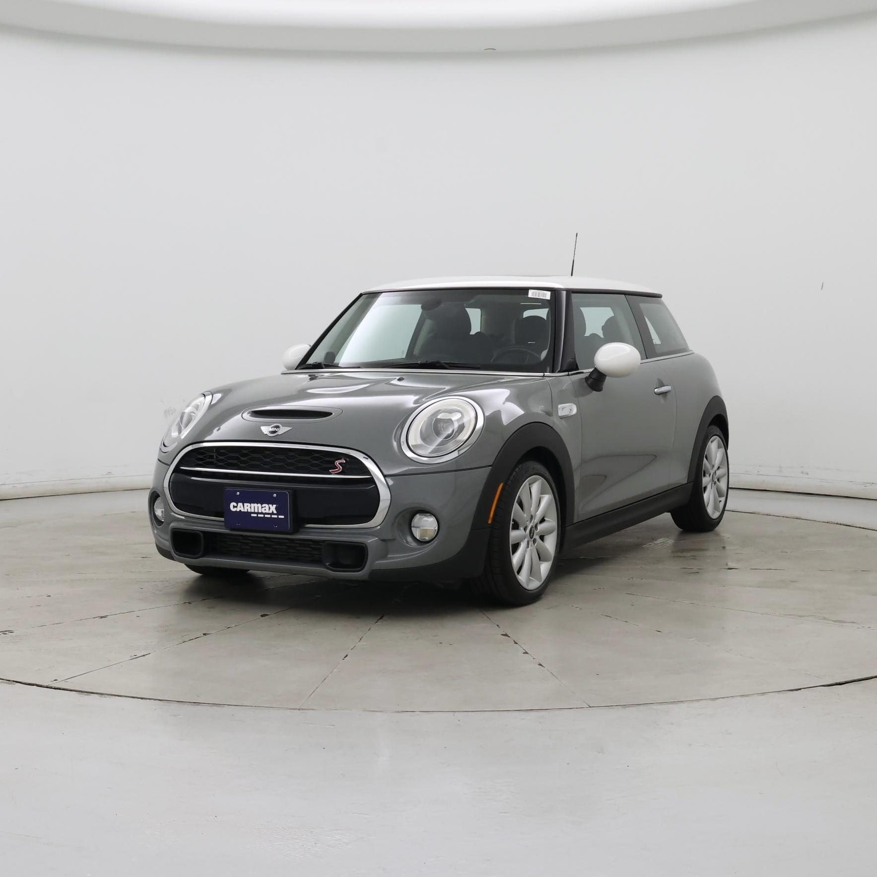 Thumbnail: 2018 MINI Cooper Hardtop - 4