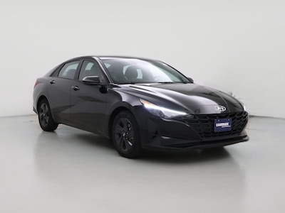 Black 2023 Hyundai Elantra SEL