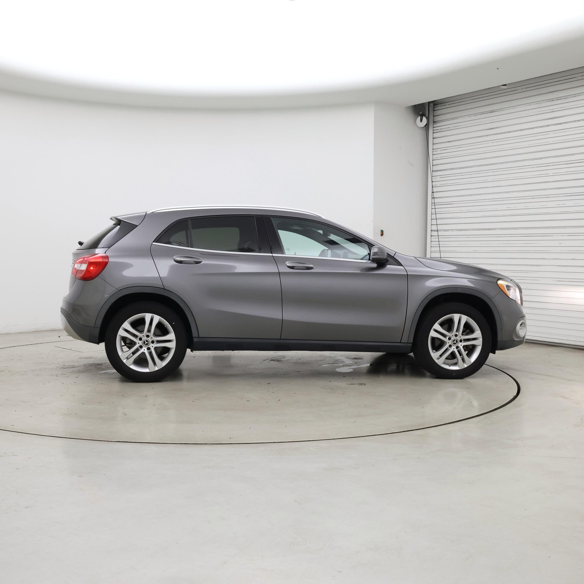 Thumbnail: 2019 Mercedes-Benz GLA - 7