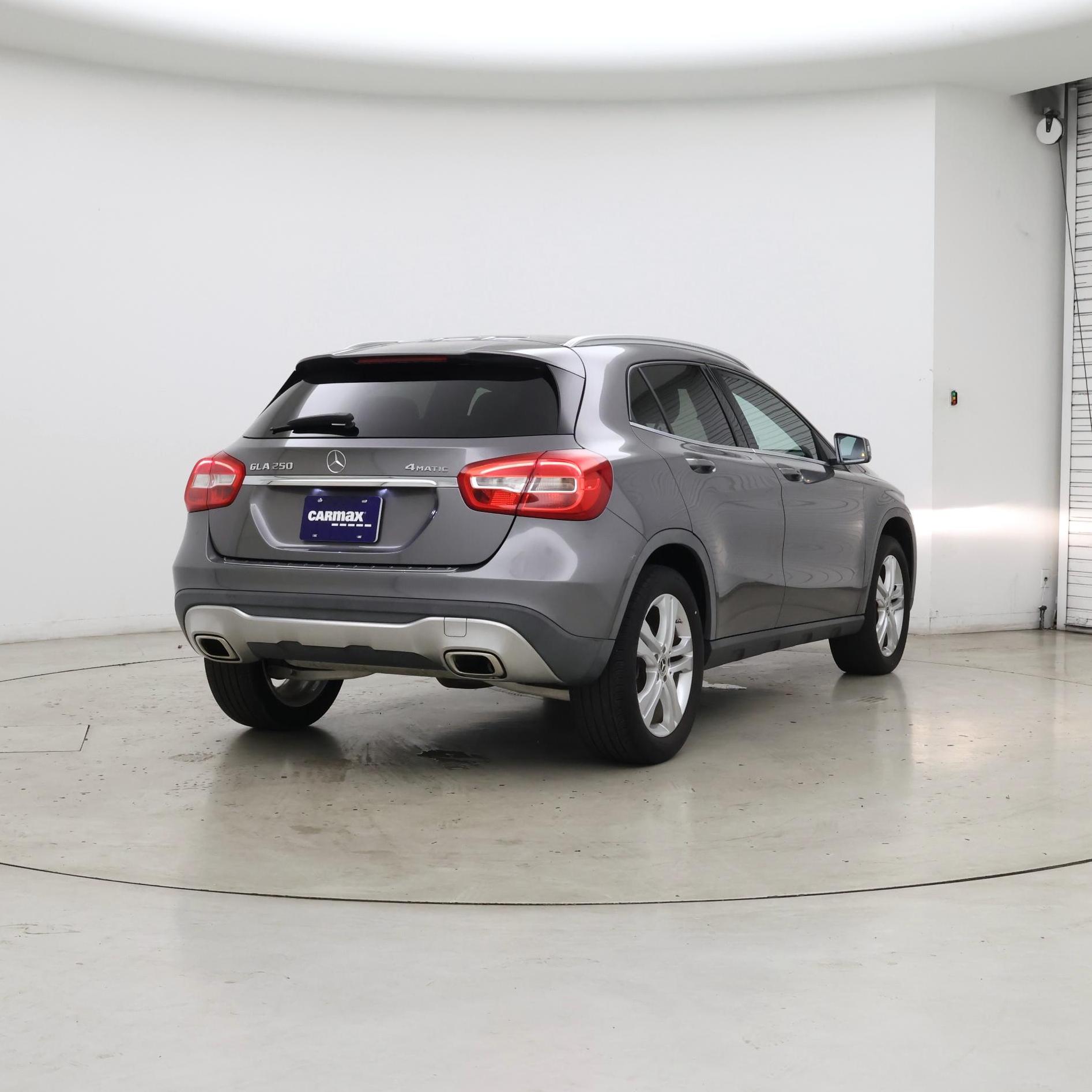 Thumbnail: 2019 Mercedes-Benz GLA - 8