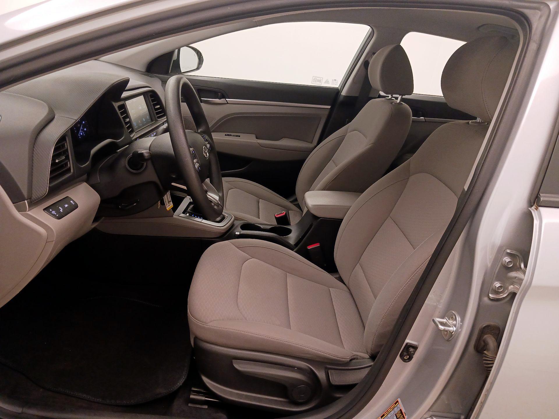 Thumbnail: 2020 Hyundai Elantra - 11