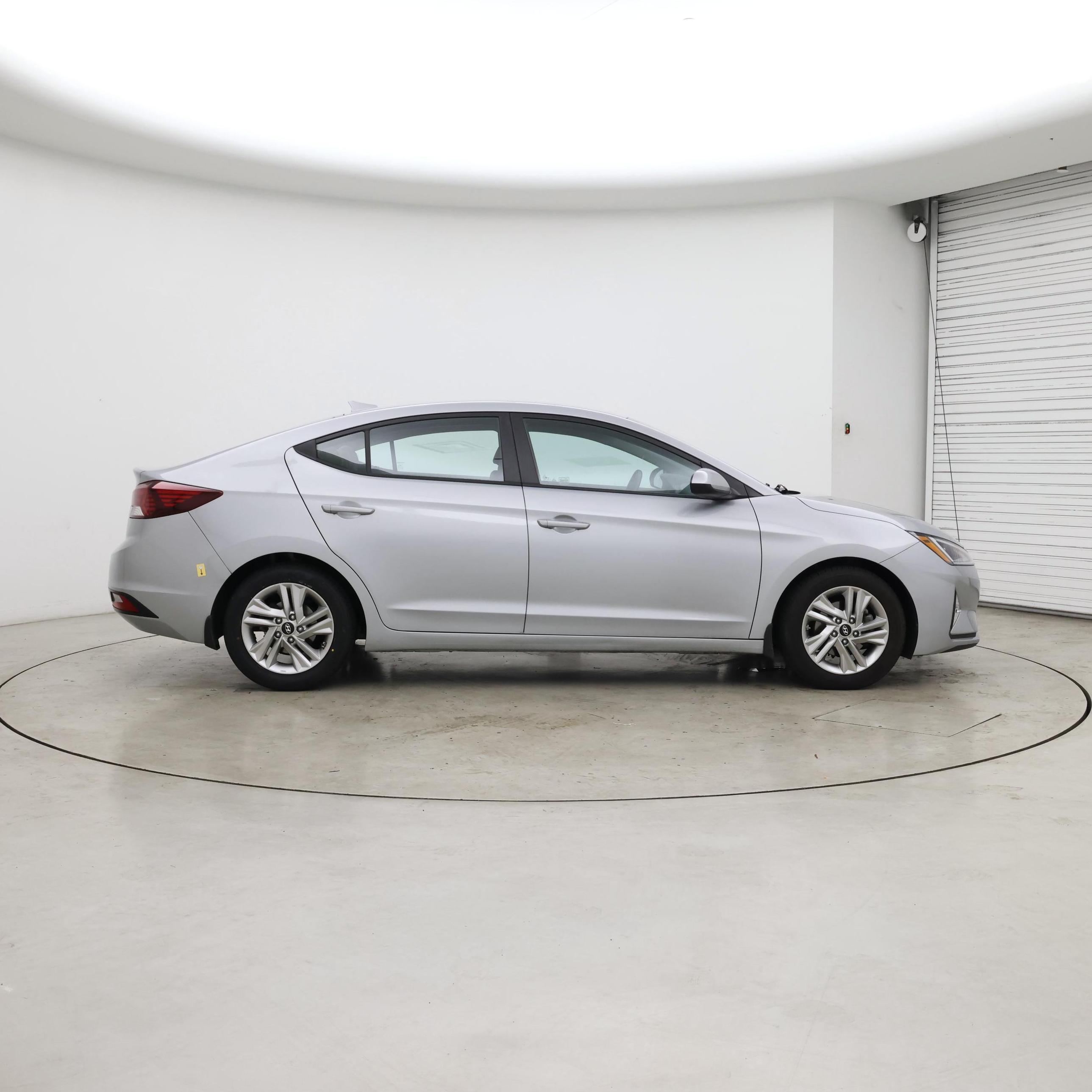 Thumbnail: 2020 Hyundai Elantra - 7