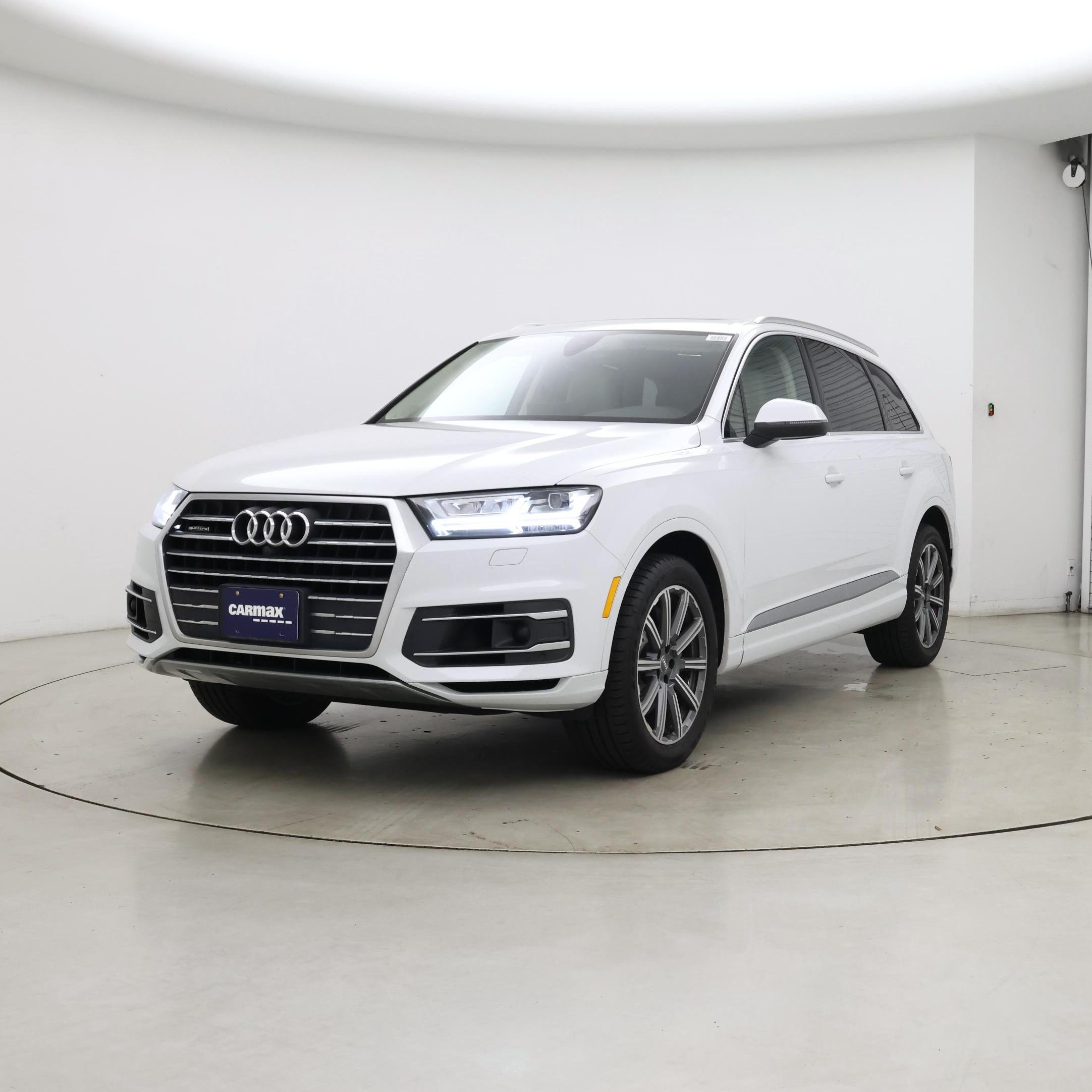 Thumbnail: 2017 Audi Q7 - 4