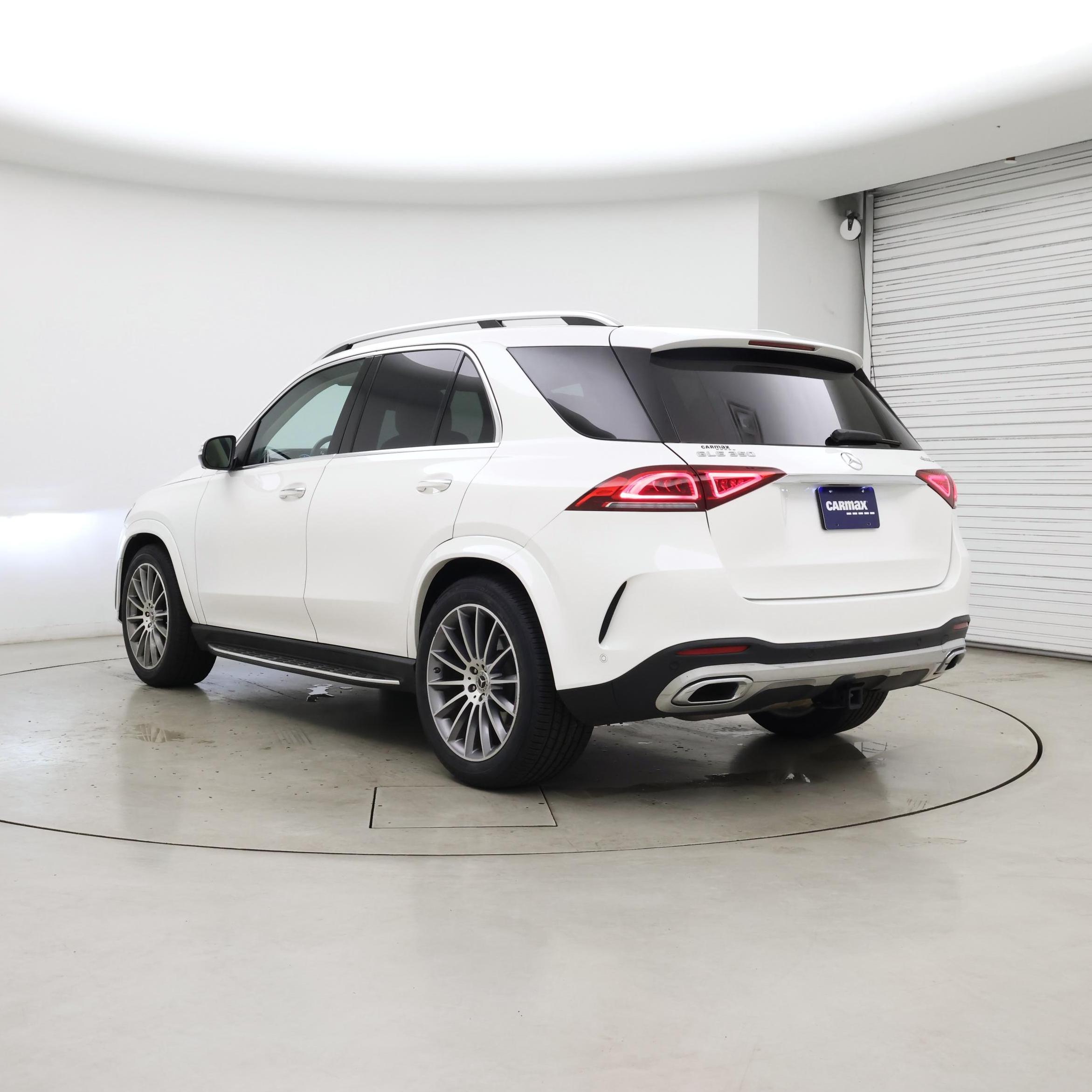 Thumbnail: 2023 Mercedes-Benz GLE - 2