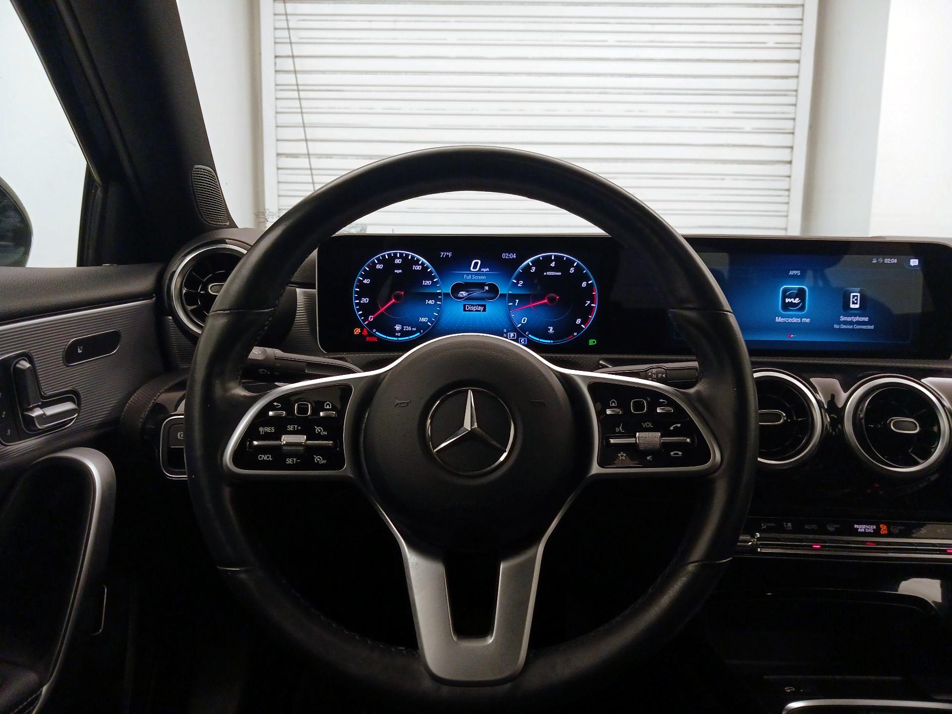 Thumbnail: 2020 Mercedes-Benz A-Class - 10