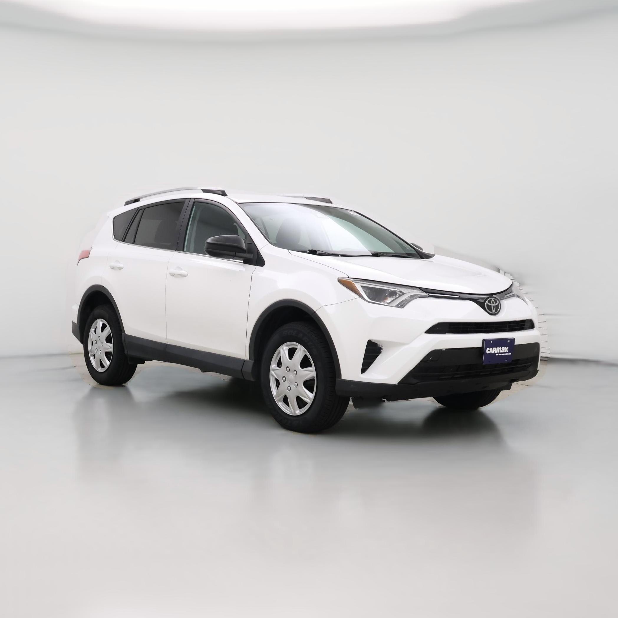 Thumbnail: 2017 Toyota RAV4 - 1