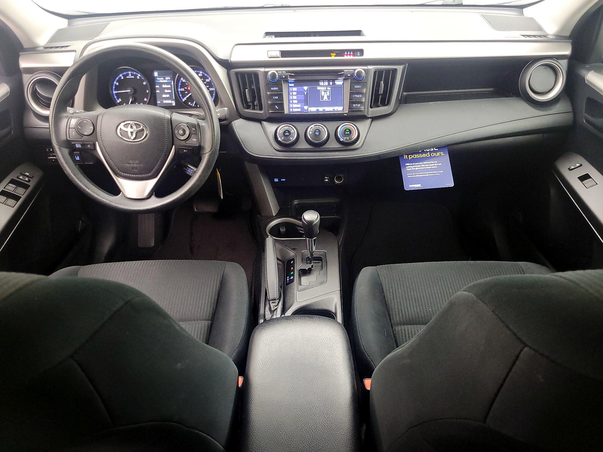 Thumbnail: 2017 Toyota RAV4 - 9