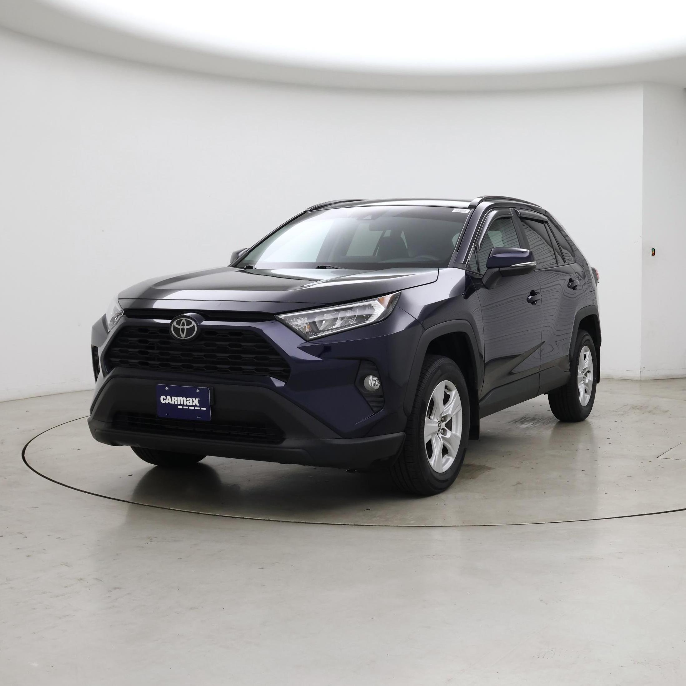 Thumbnail: 2021 Toyota RAV4 - 4