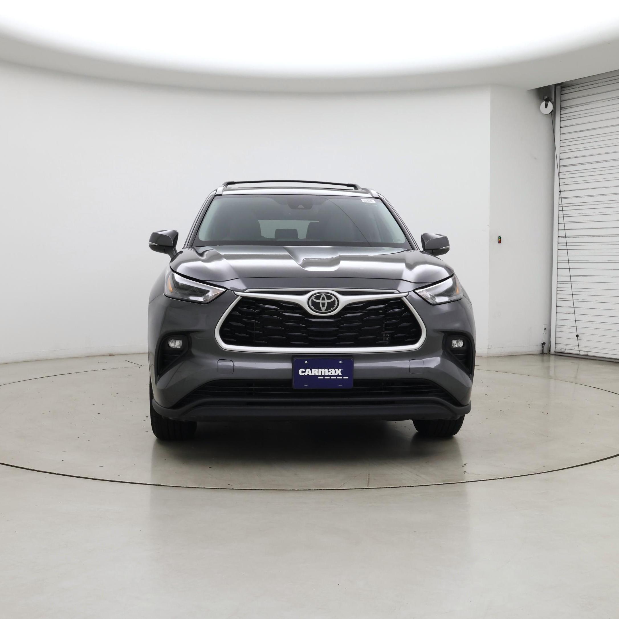 Thumbnail: 2022 Toyota Highlander - 5