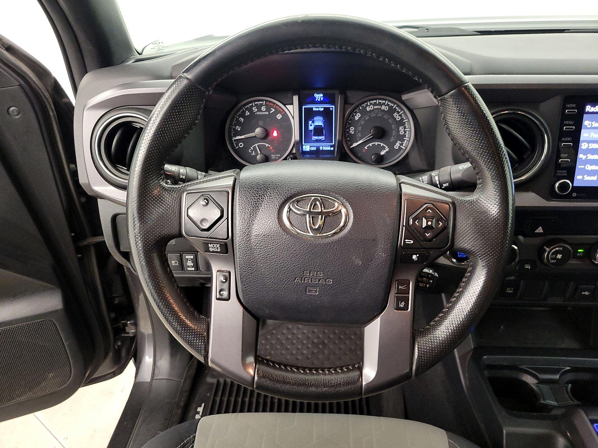 Thumbnail: 2020 Toyota Tacoma - 10