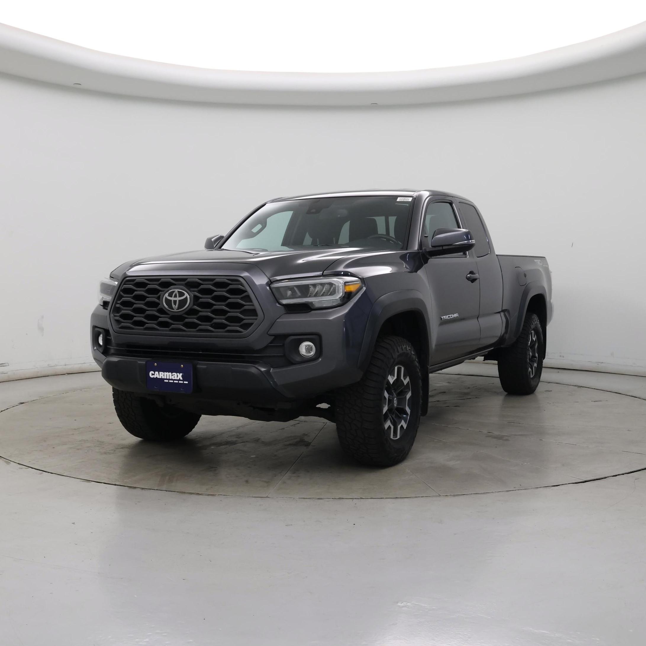 Thumbnail: 2020 Toyota Tacoma - 4