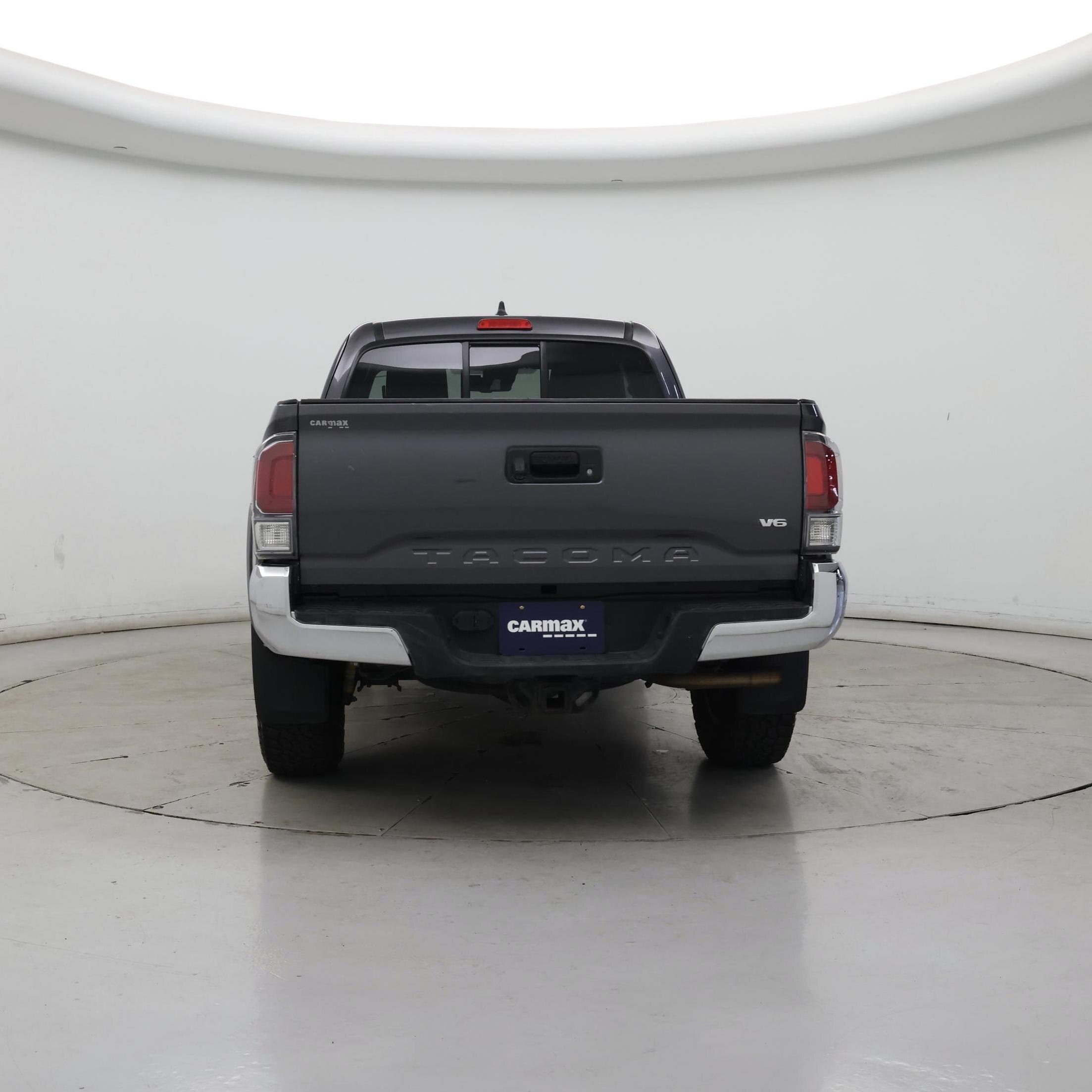 Thumbnail: 2020 Toyota Tacoma - 6