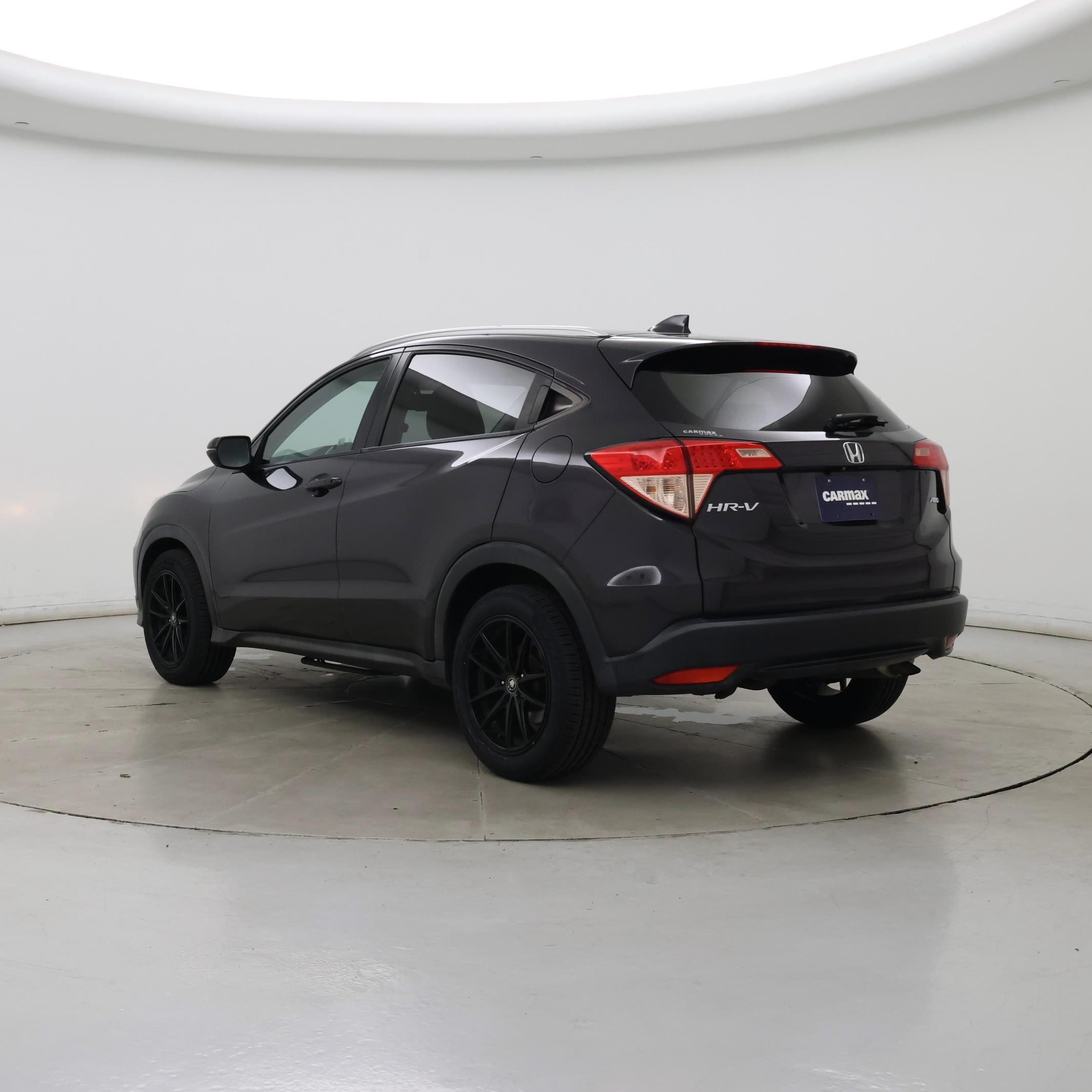 Thumbnail: 2017 Honda HR-V - 2