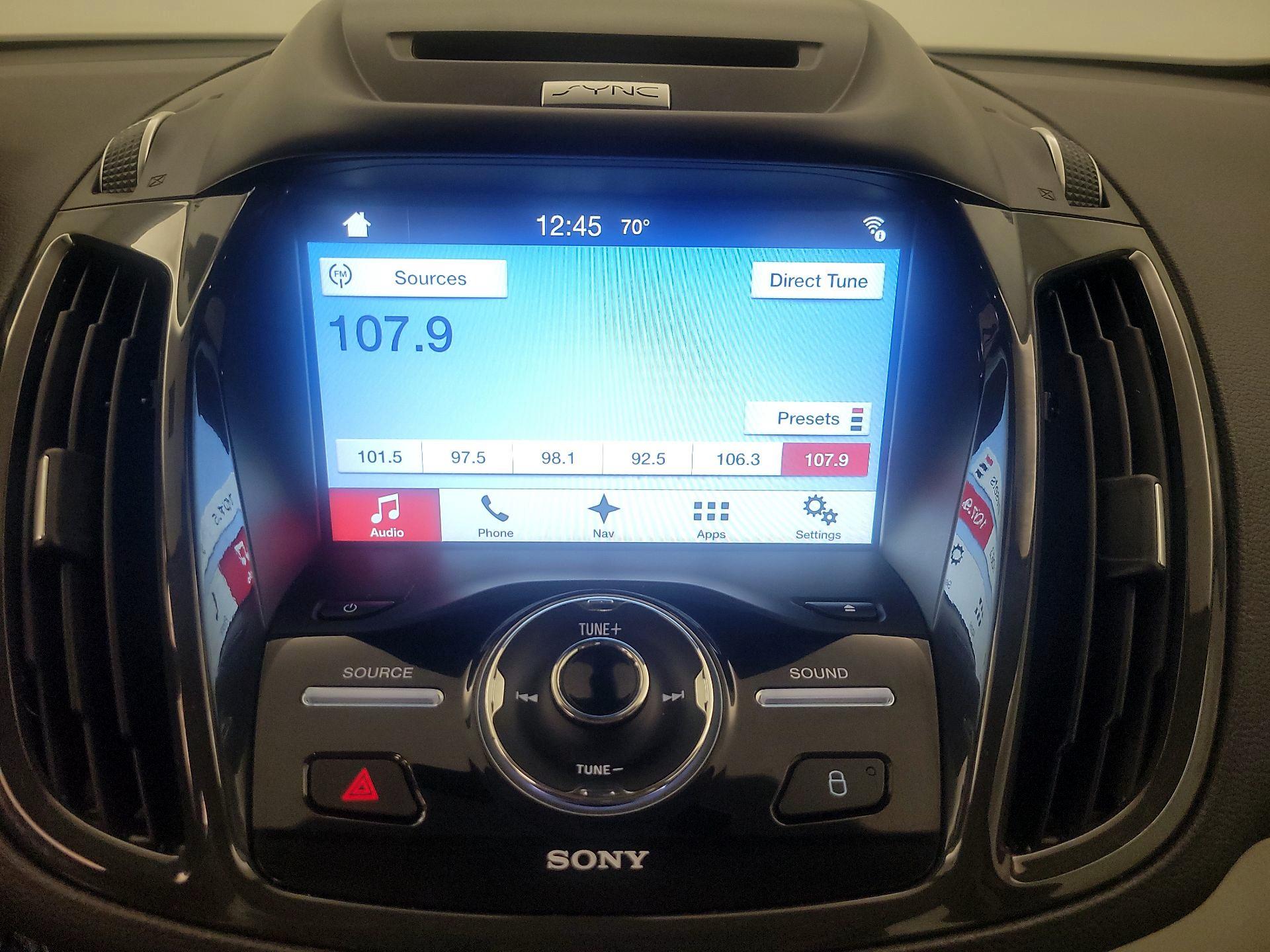 Thumbnail: 2016 Ford C-Max - 16