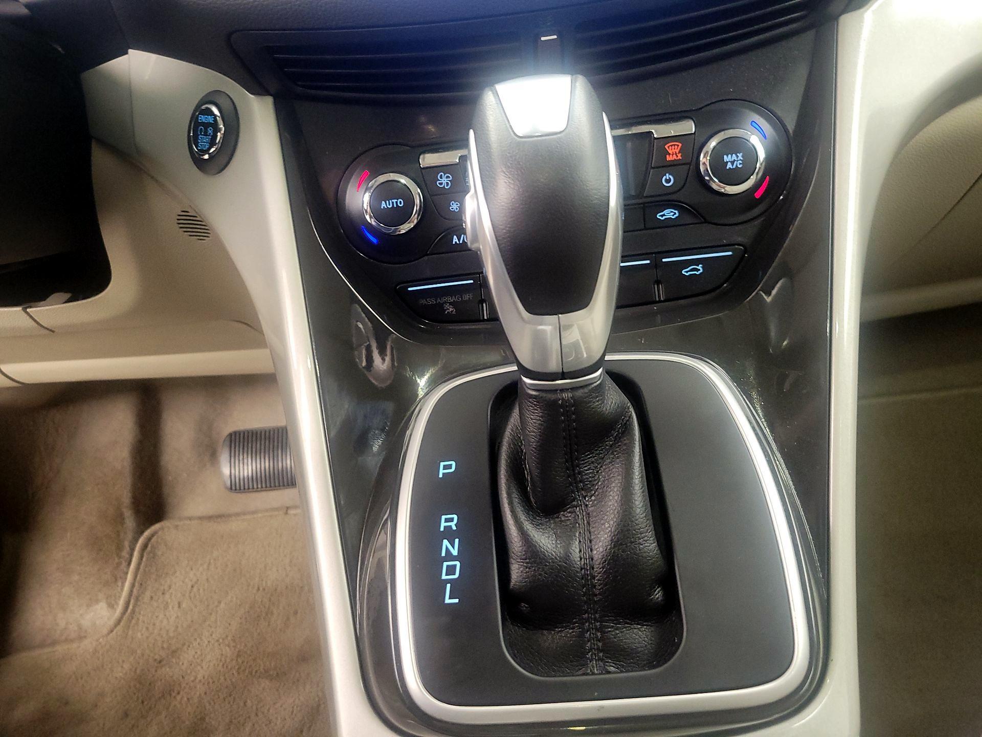 Thumbnail: 2016 Ford C-Max - 18