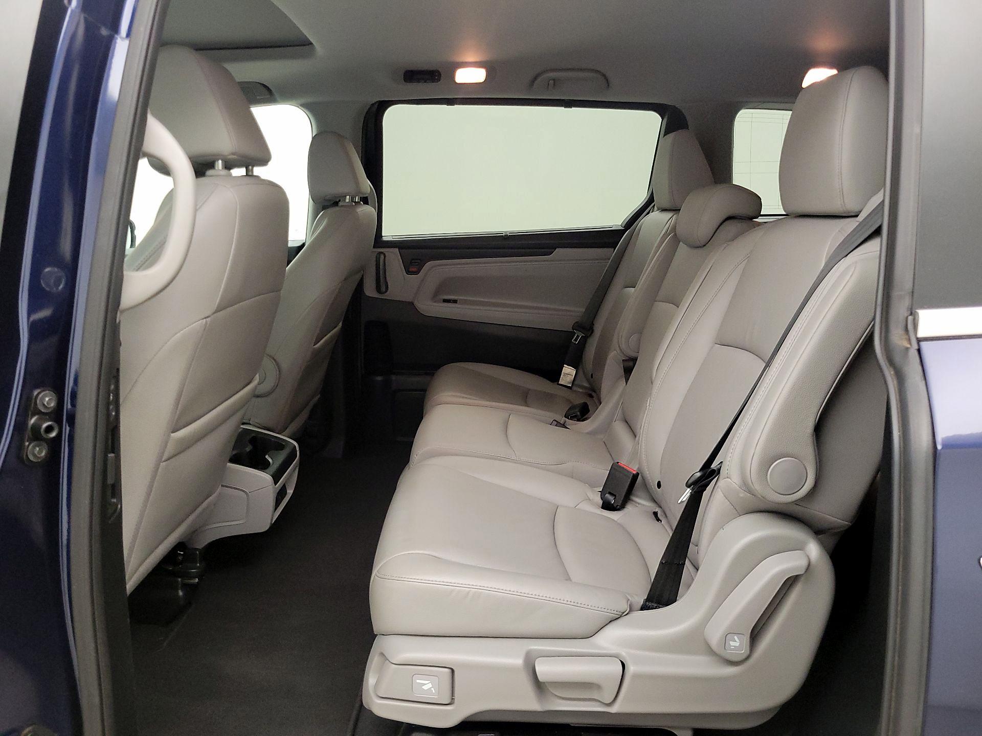 Thumbnail: 2020 Honda Odyssey - 20