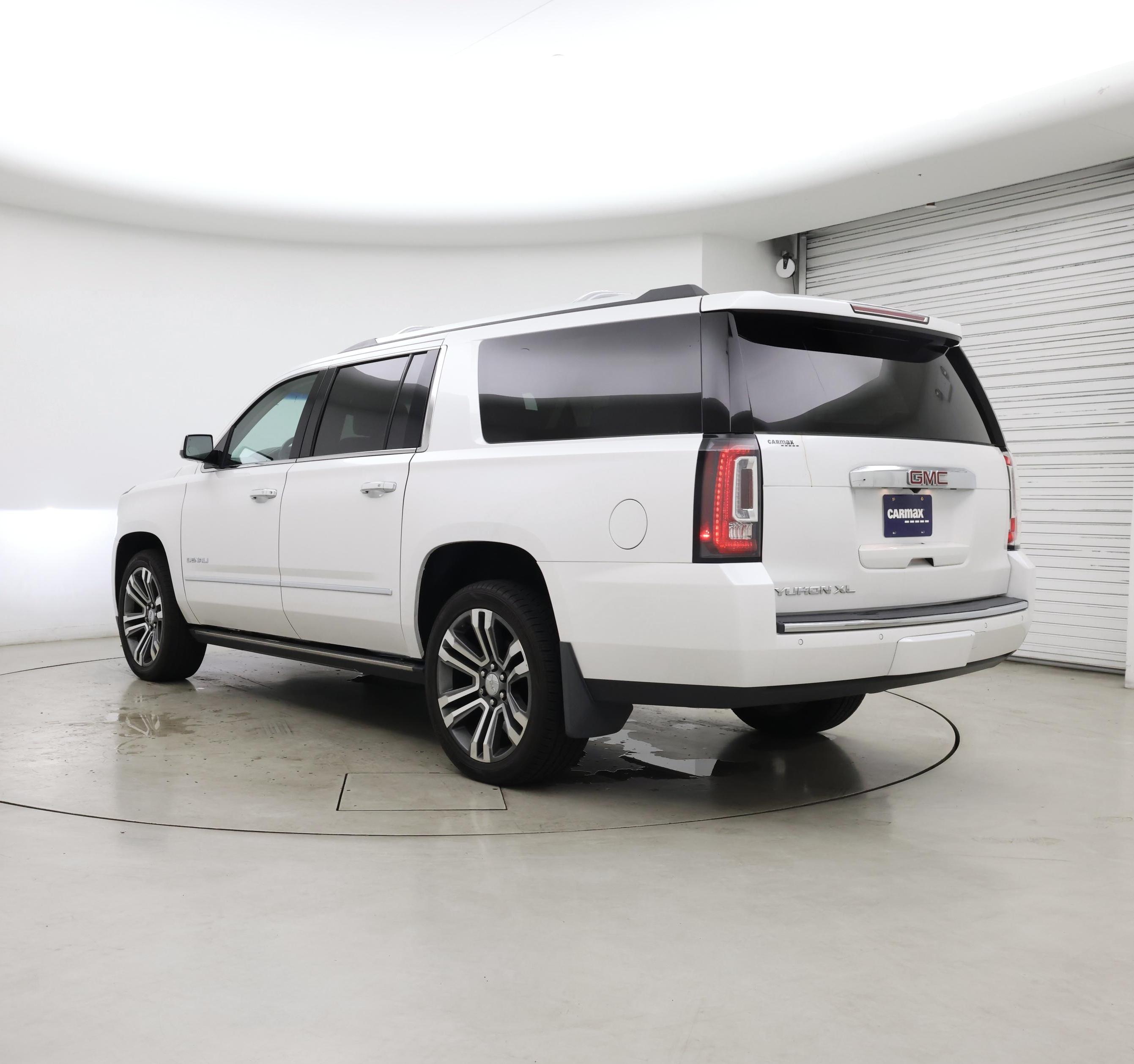 Thumbnail: 2018 GMC Yukon XL - 2