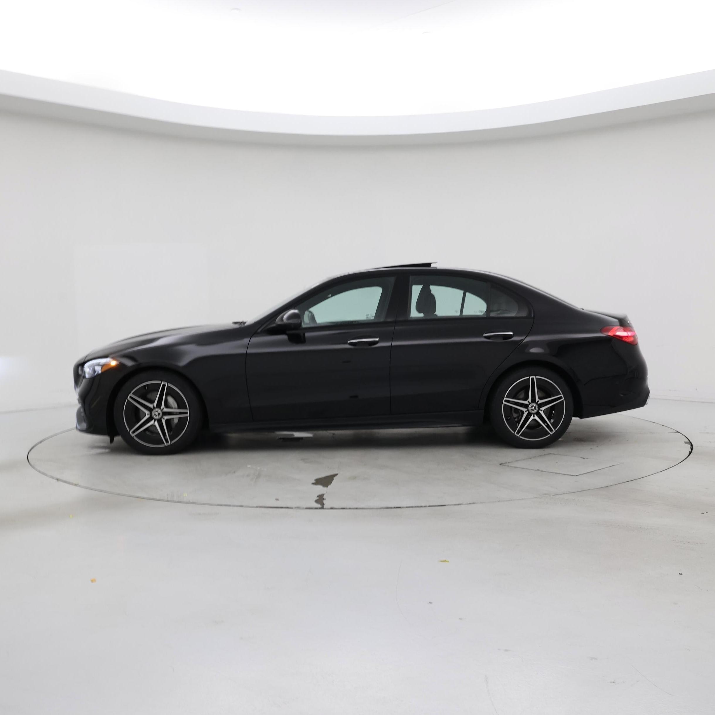 Thumbnail: 2024 Mercedes-Benz C-Class - 3