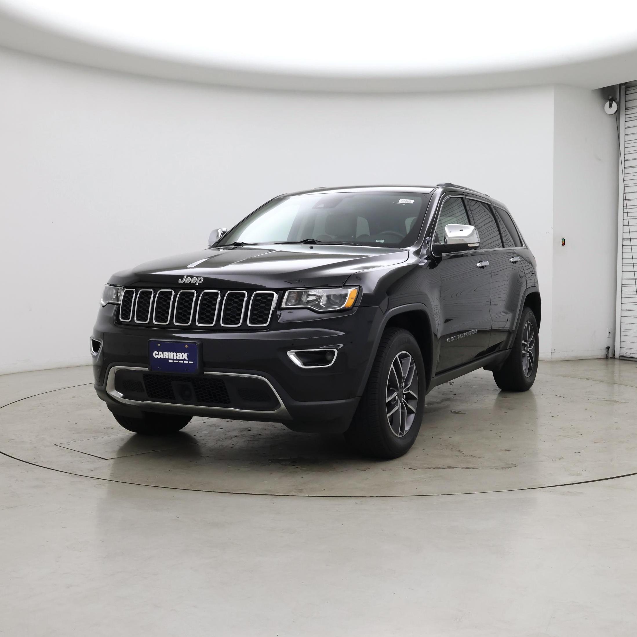 Thumbnail: 2019 Jeep Grand Cherokee - 4