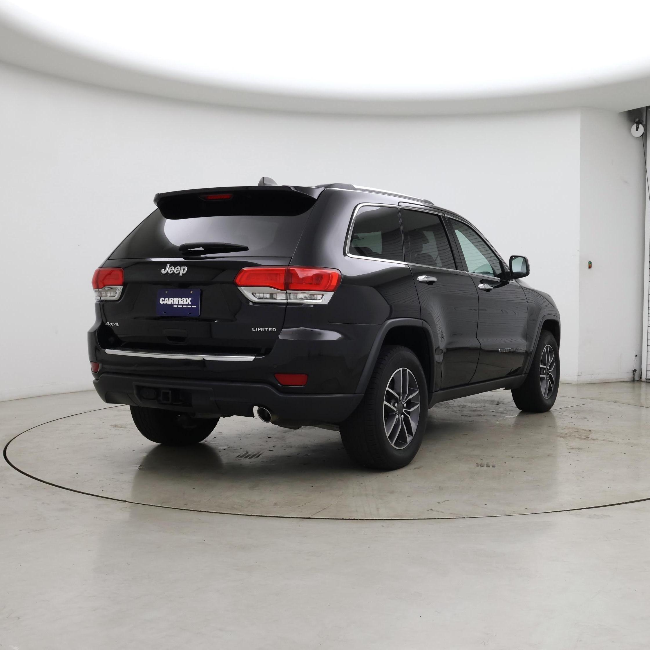 Thumbnail: 2019 Jeep Grand Cherokee - 8