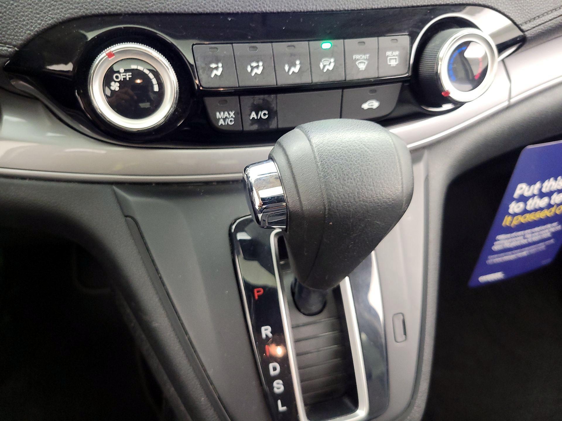 Thumbnail: 2015 Honda CR-V - 16